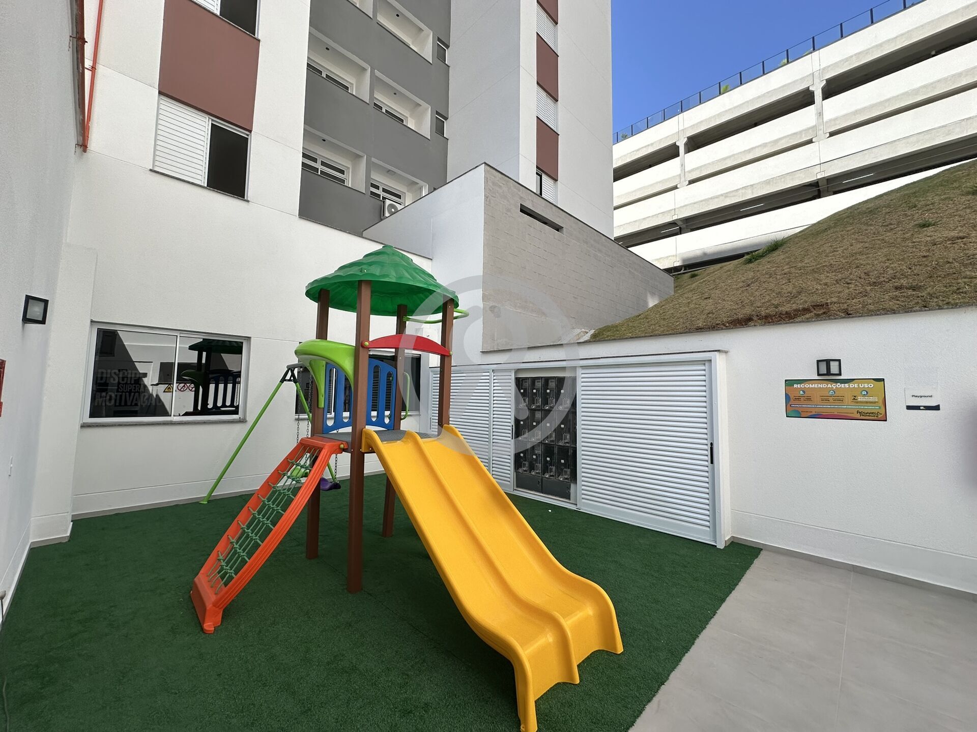 Apartamento para alugar com 2 quartos, 65m² - Foto 29