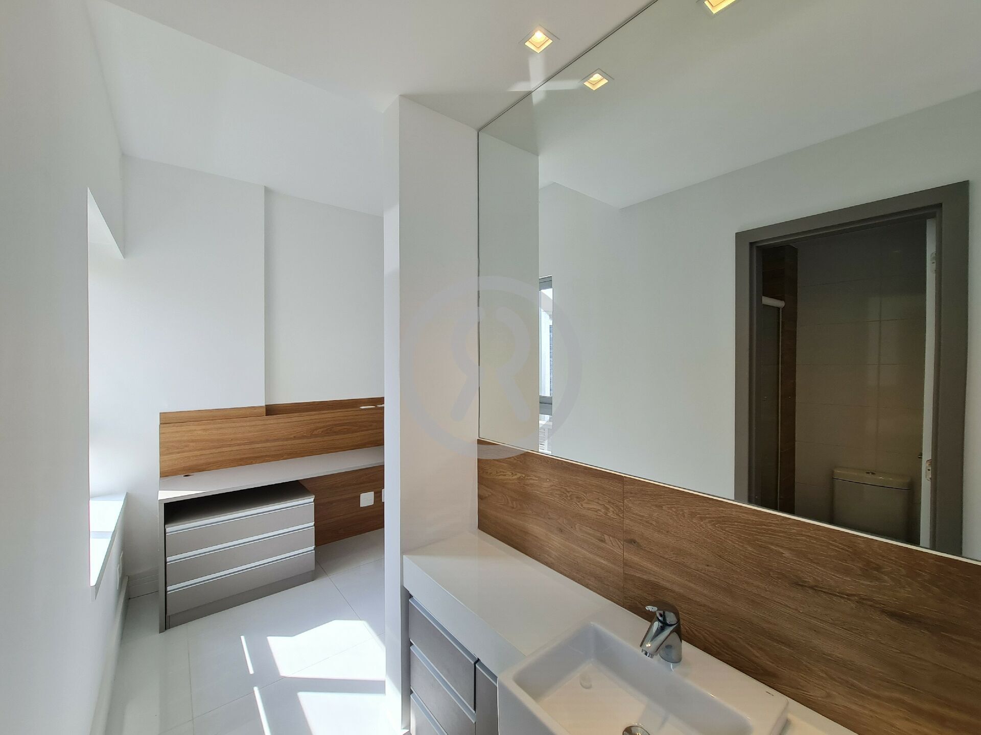 Apartamento para alugar com 1 quarto, 44m² - Foto 11