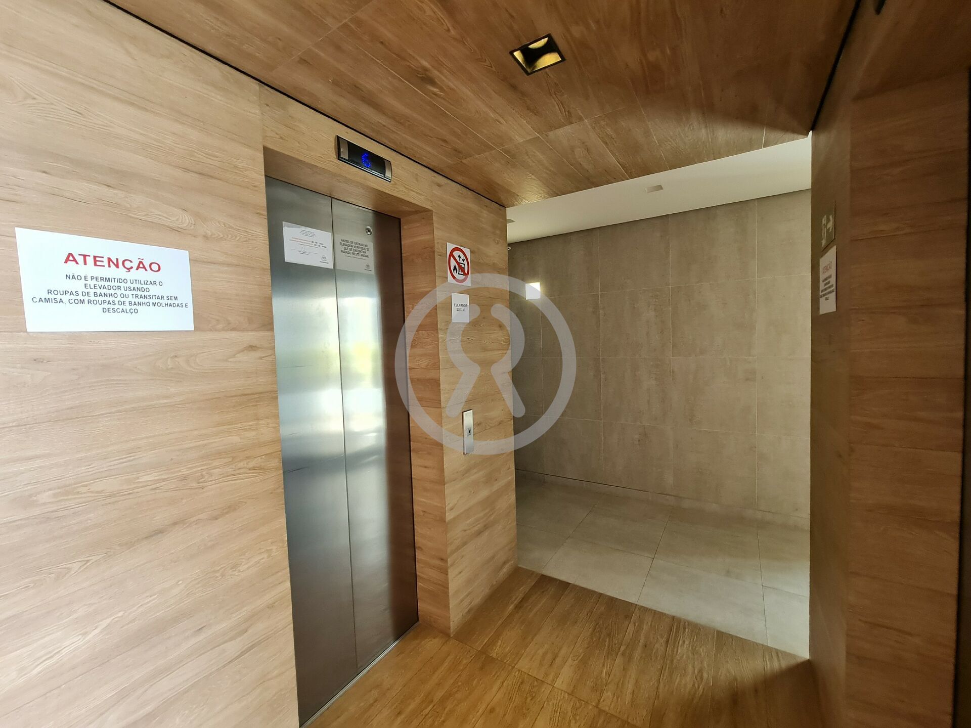 Apartamento para alugar com 1 quarto, 44m² - Foto 22