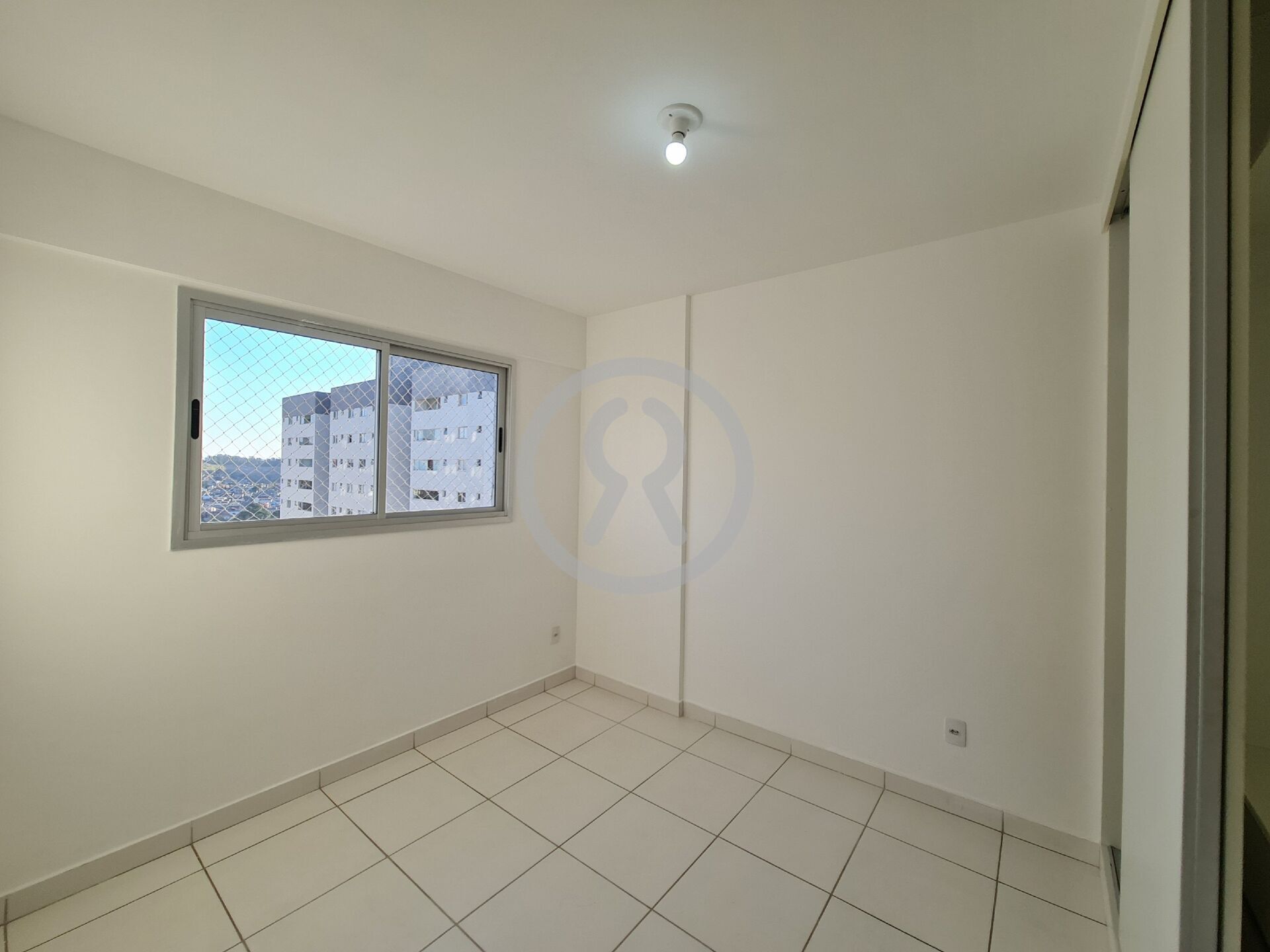 Apartamento à venda com 2 quartos, 55m² - Foto 18