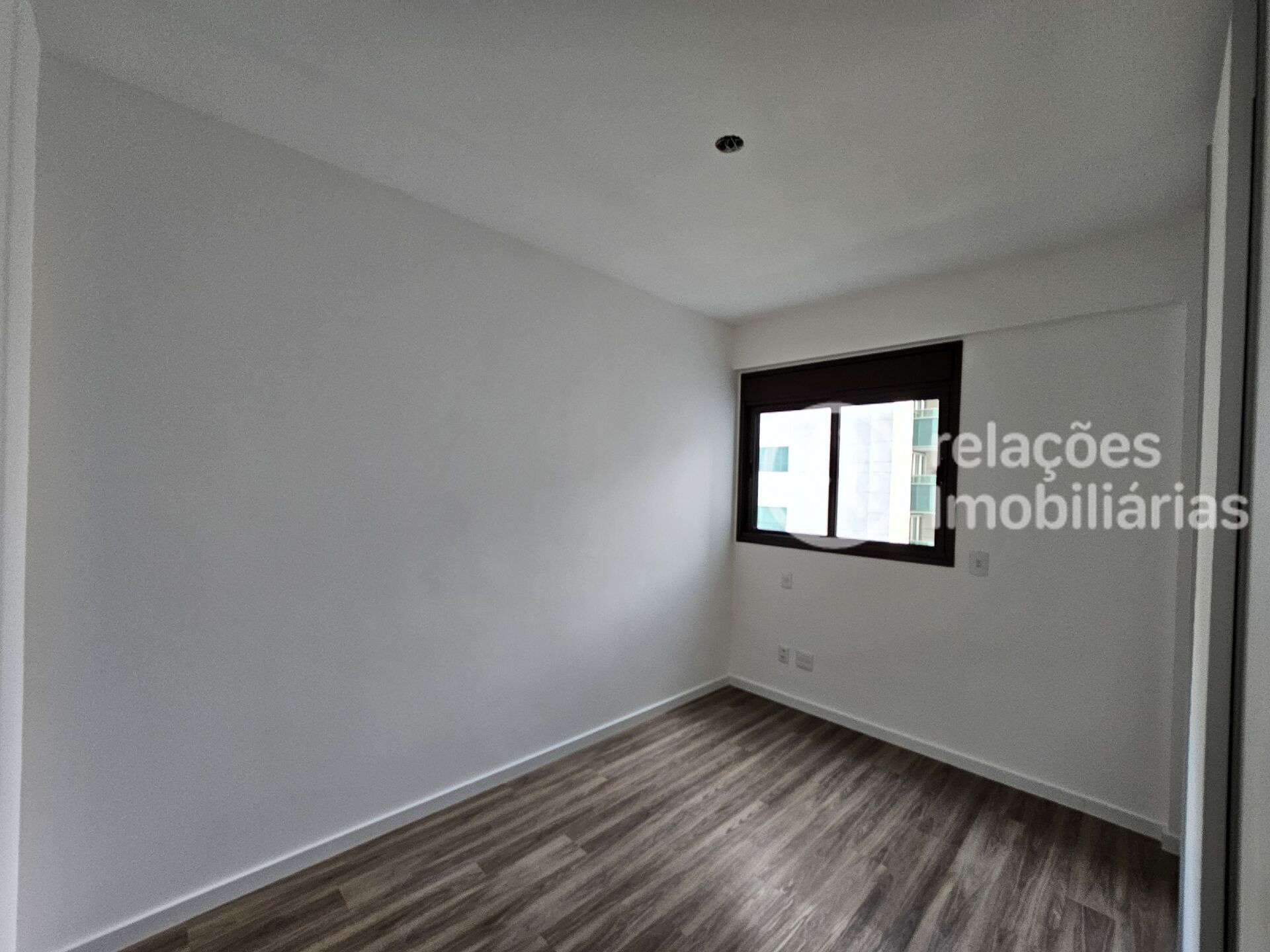 Apartamento para alugar com 4 quartos, 130m² - Foto 18