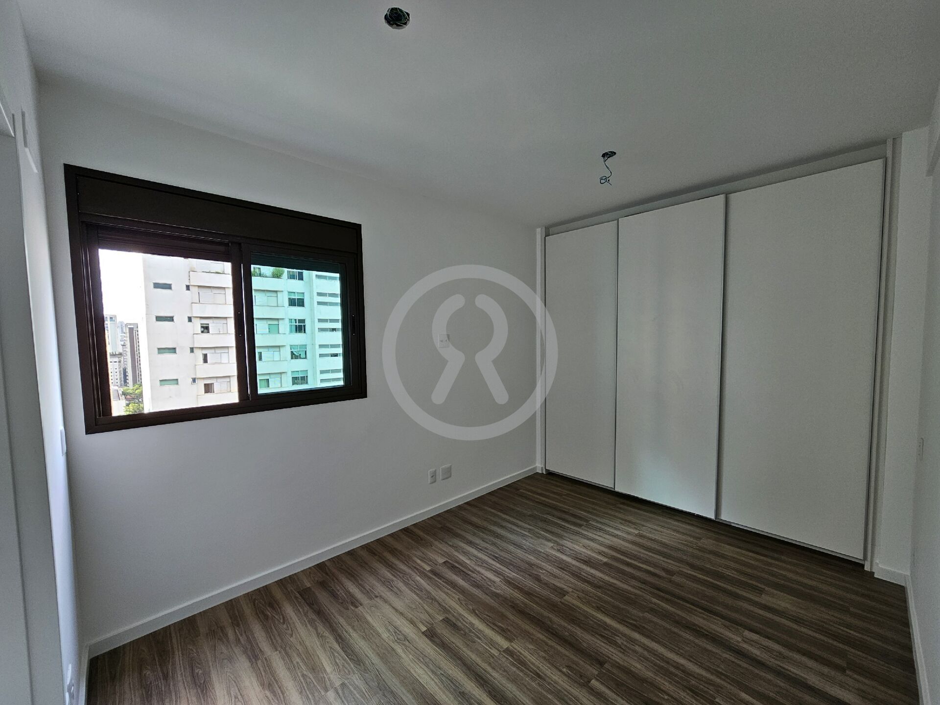 Apartamento para alugar com 4 quartos, 130m² - Foto 21