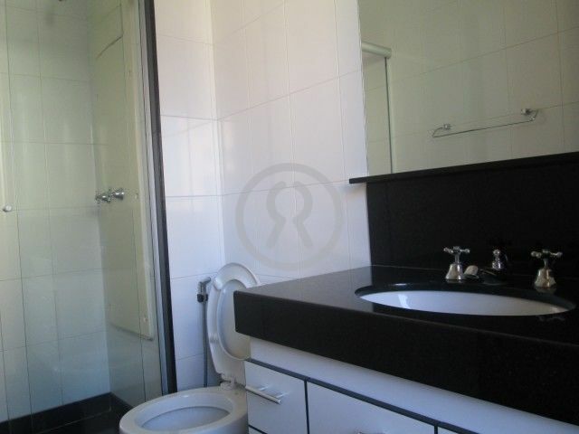 Apartamento para alugar com 1 quarto, 45m² - Foto 9