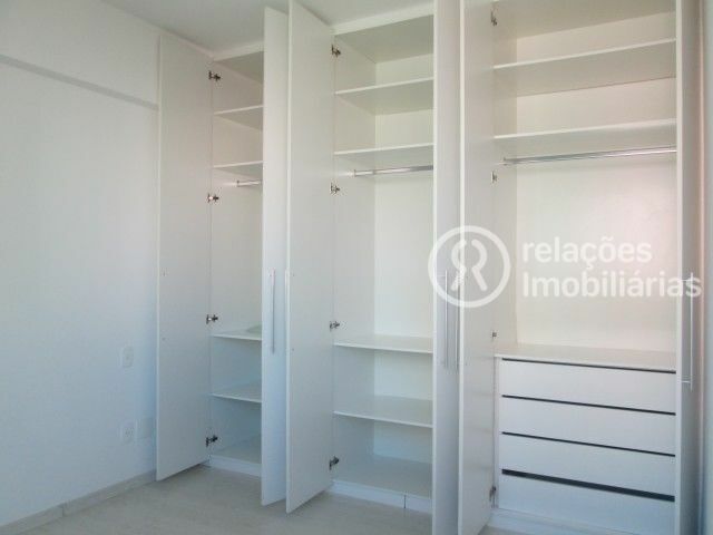 Apartamento para alugar com 1 quarto, 45m² - Foto 11