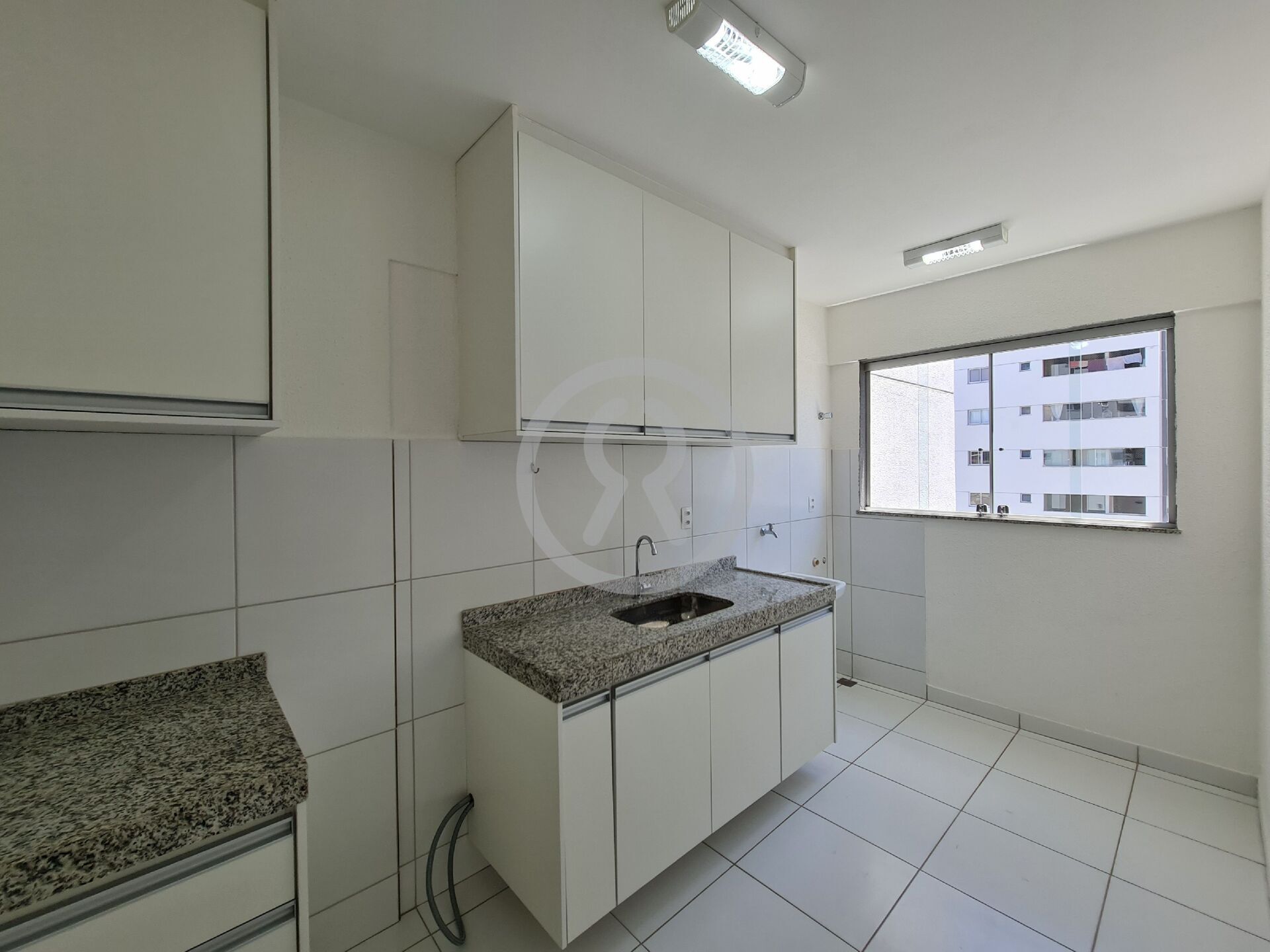 Apartamento à venda com 2 quartos, 55m² - Foto 7