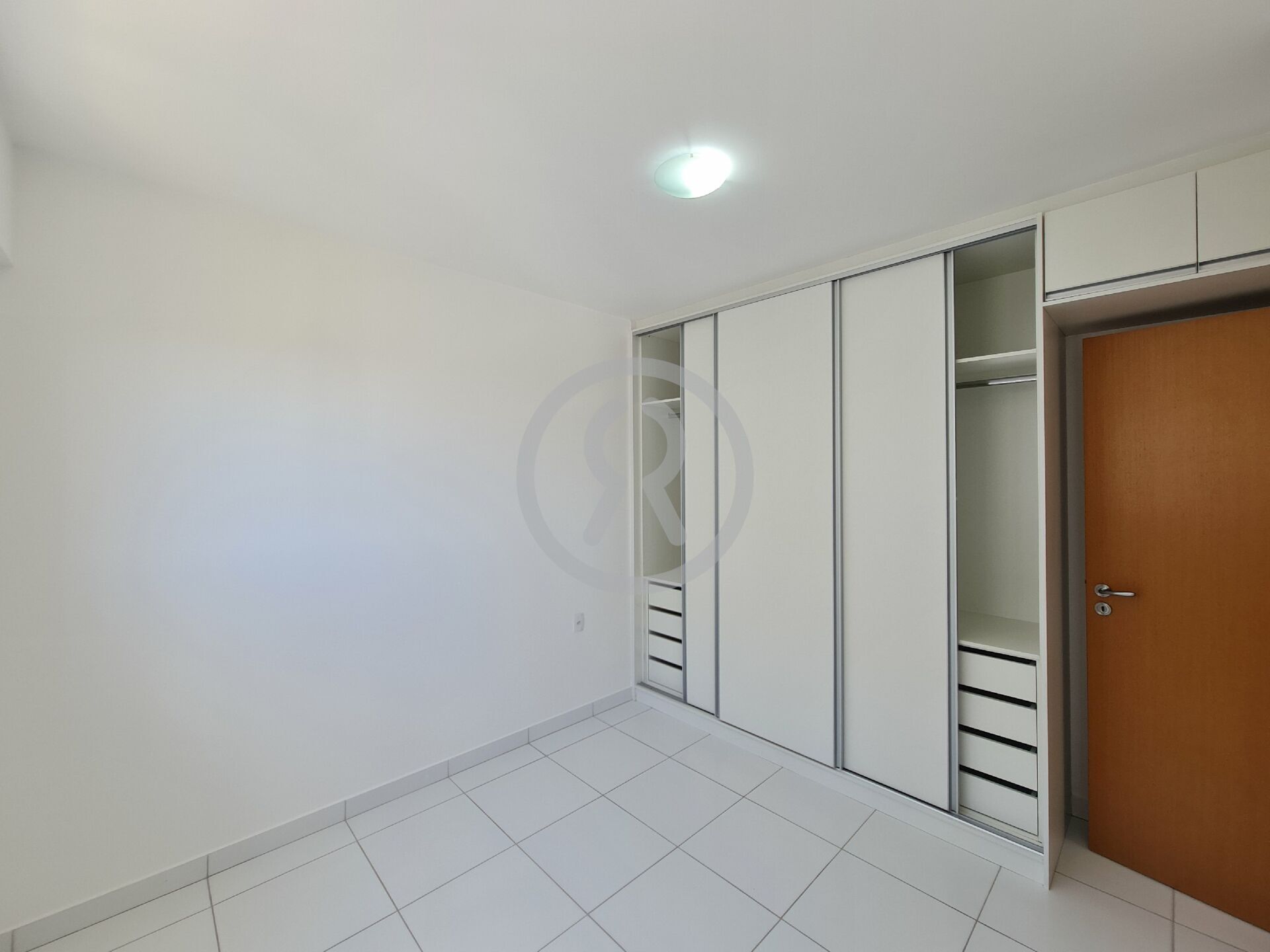 Apartamento à venda com 2 quartos, 55m² - Foto 20