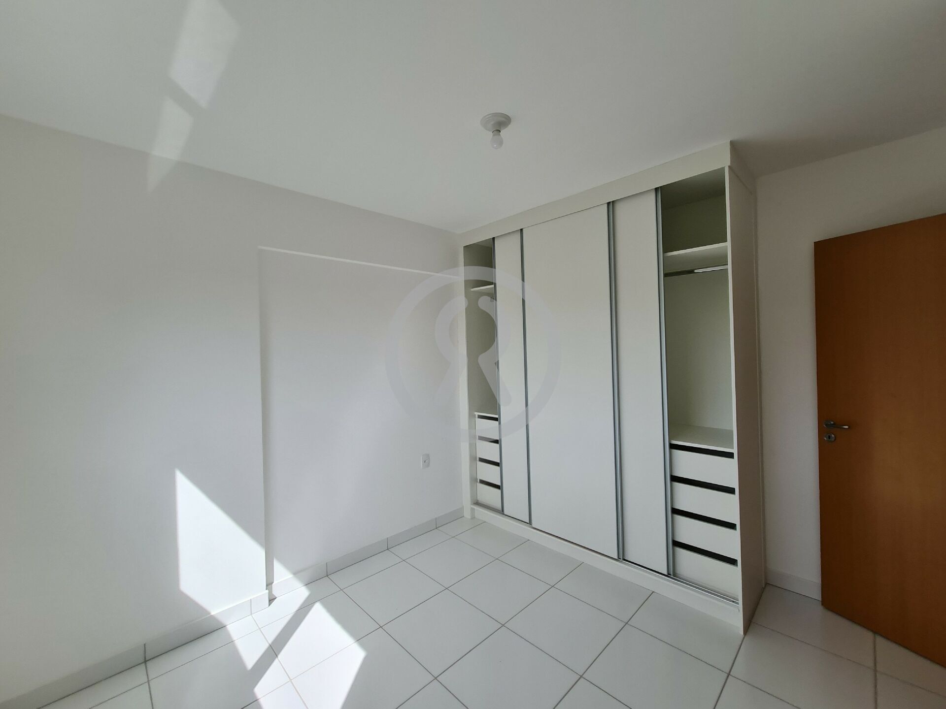 Apartamento à venda com 2 quartos, 55m² - Foto 21