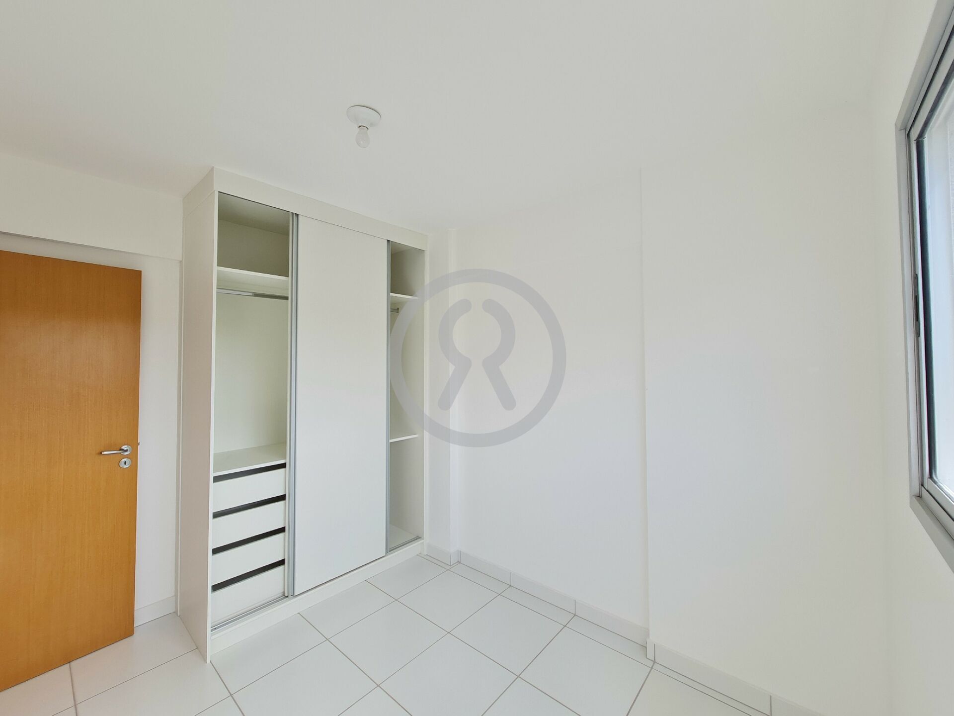 Apartamento à venda com 2 quartos, 55m² - Foto 19