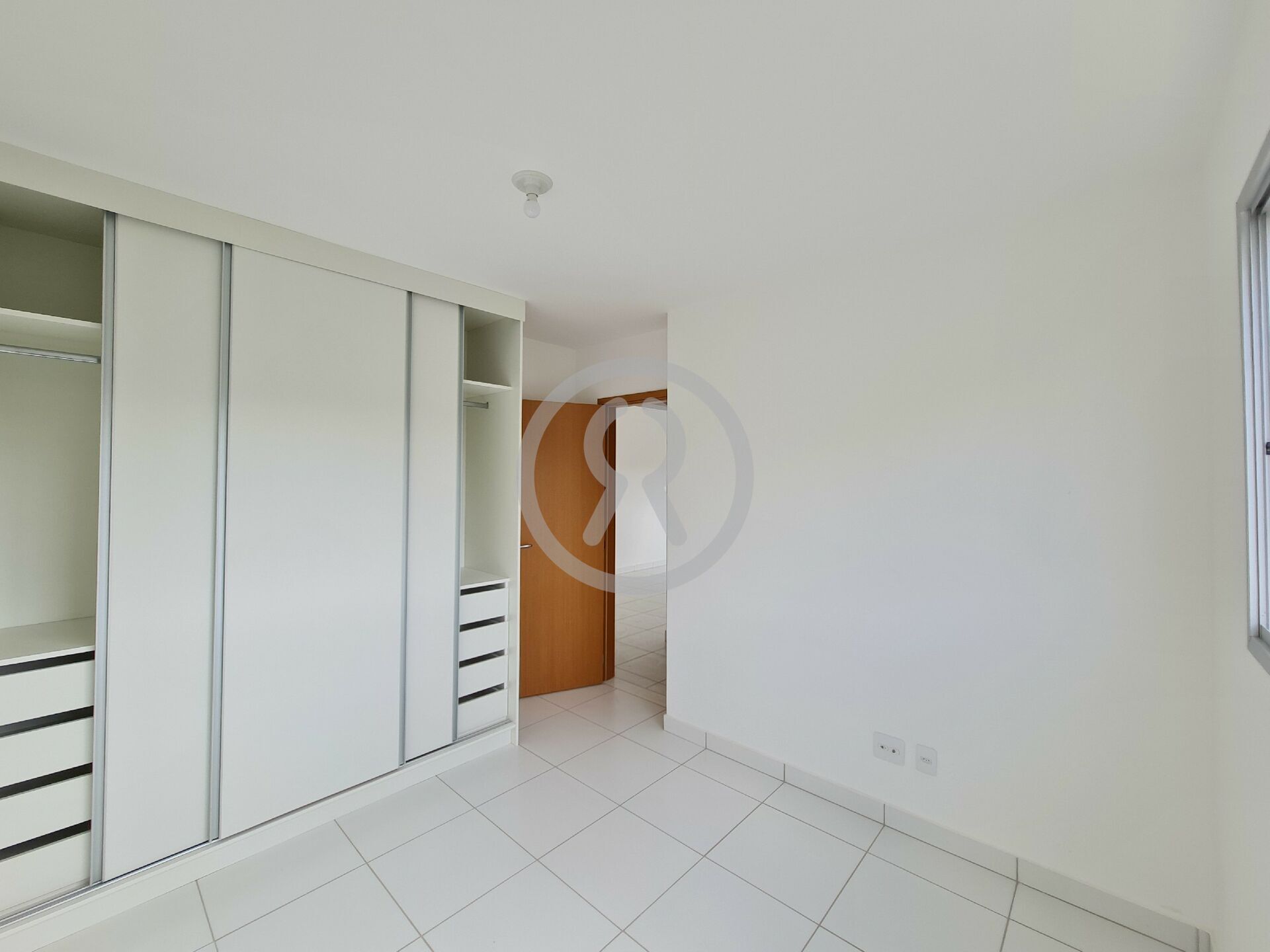 Apartamento à venda com 2 quartos, 55m² - Foto 22