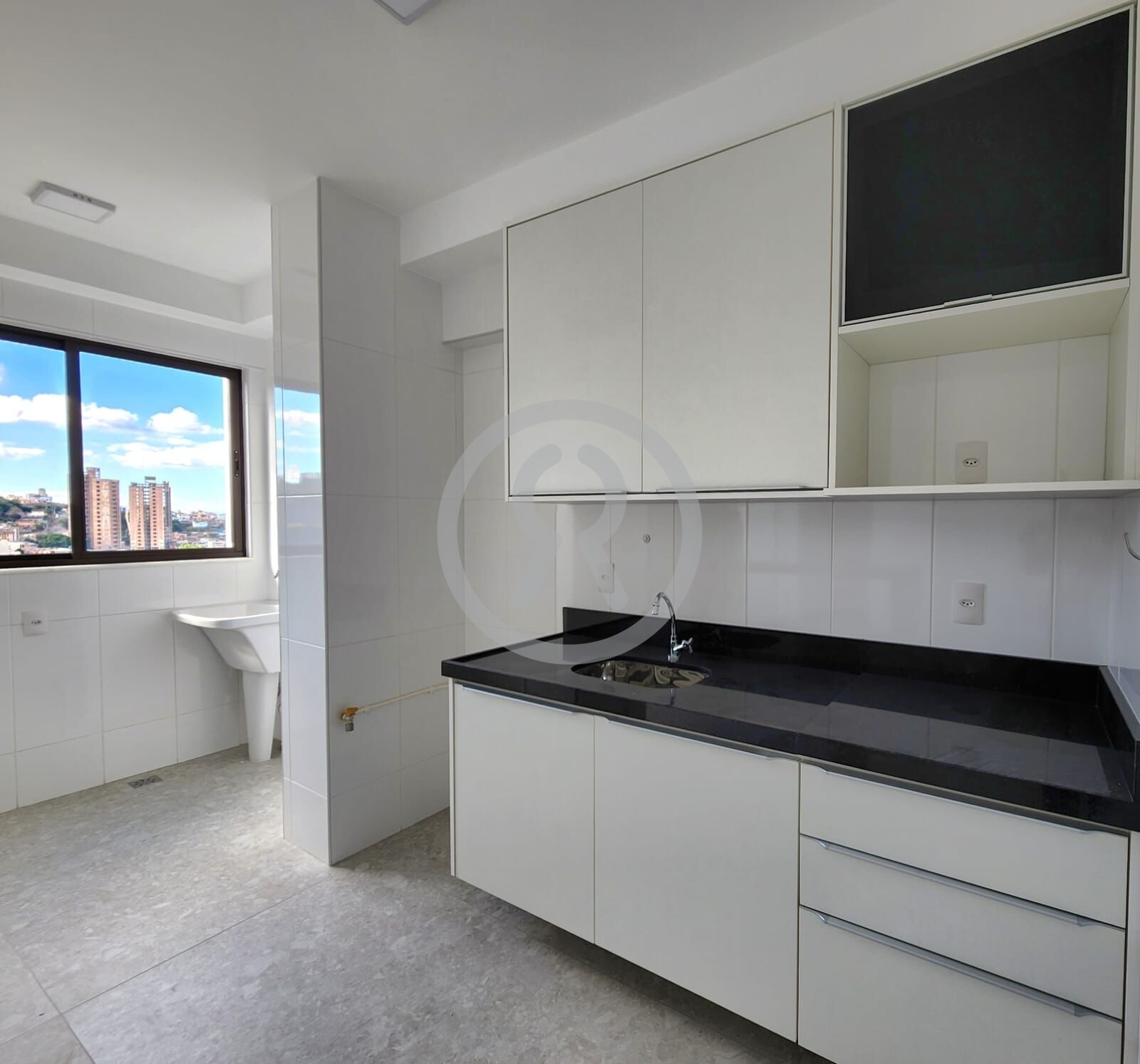 Apartamento à venda com 2 quartos, 66m² - Foto 6