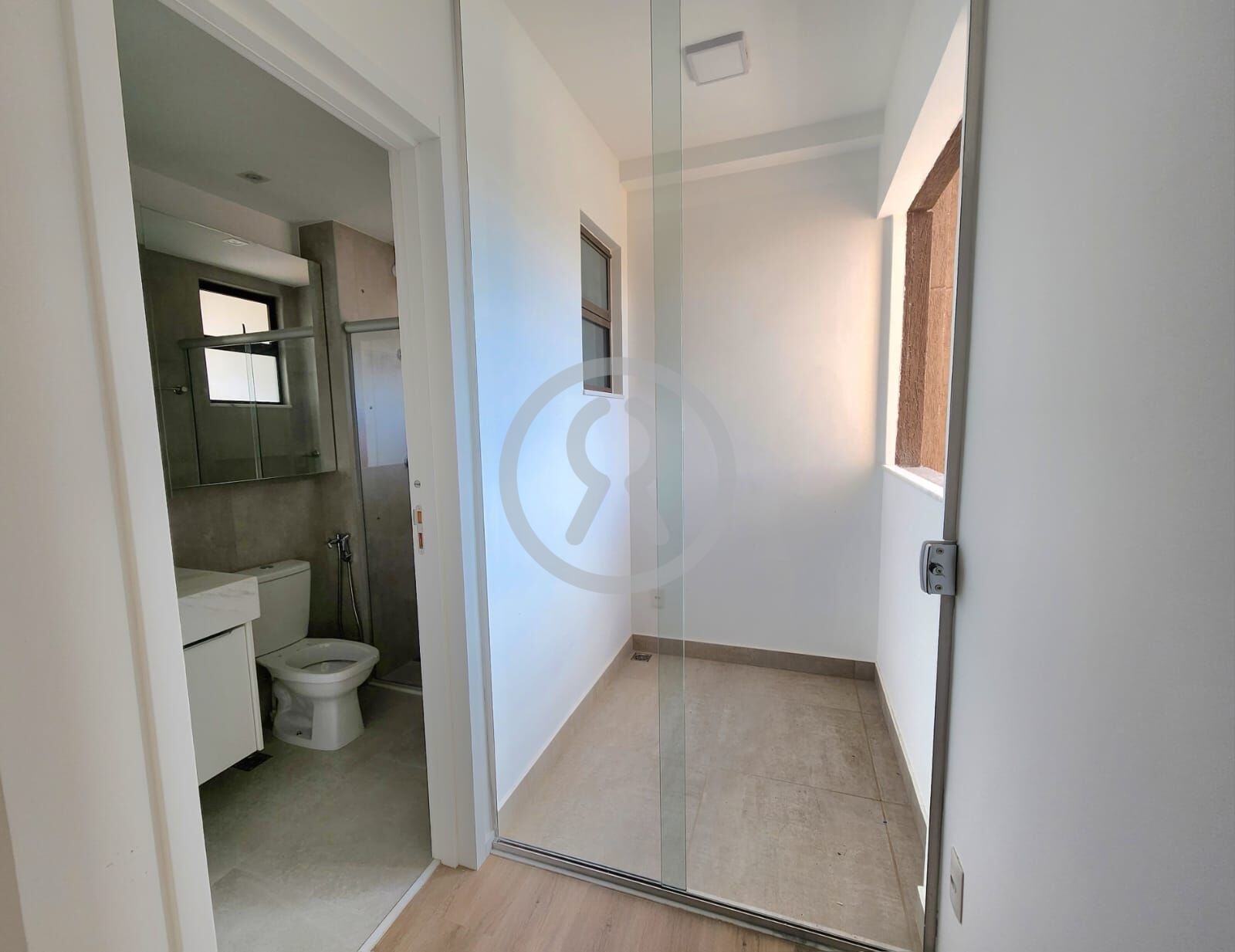 Apartamento à venda com 2 quartos, 66m² - Foto 21