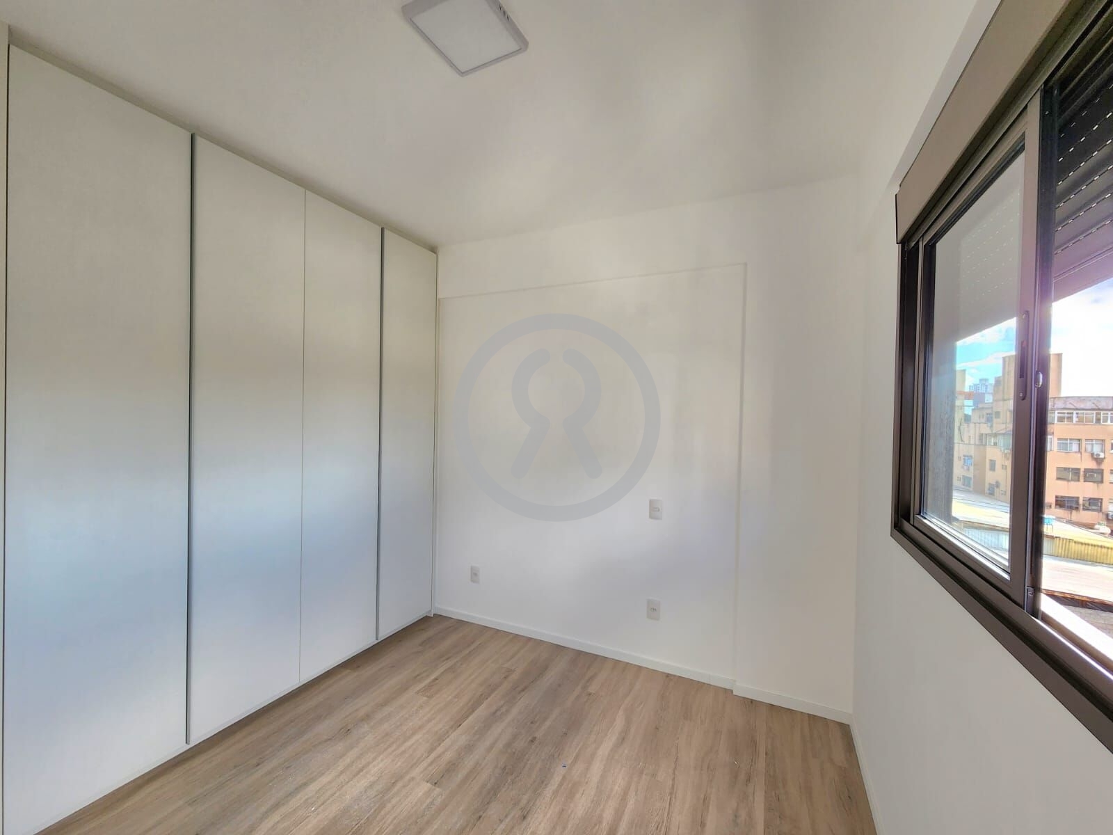 Apartamento à venda com 2 quartos, 66m² - Foto 23