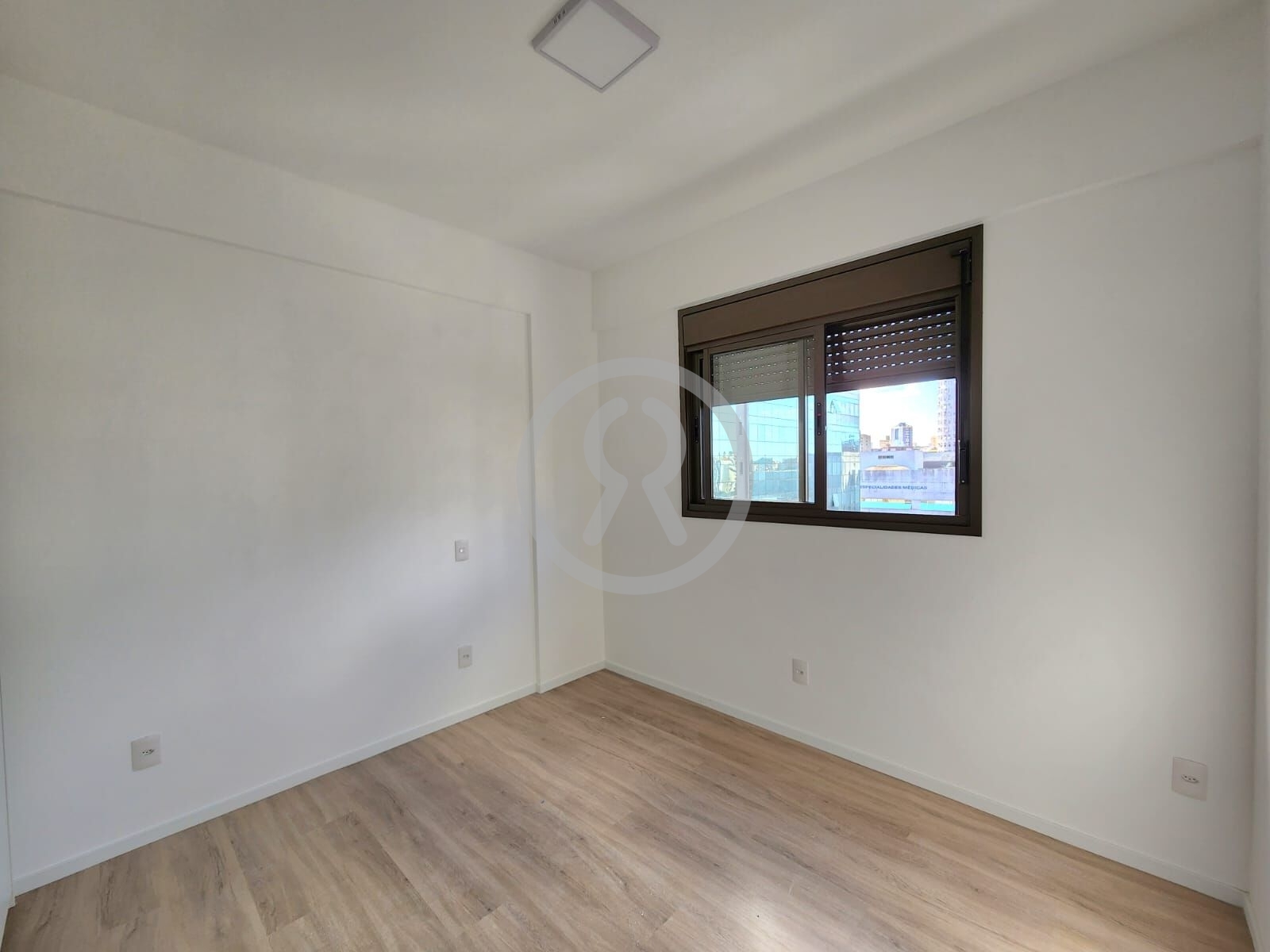 Apartamento à venda com 2 quartos, 66m² - Foto 24