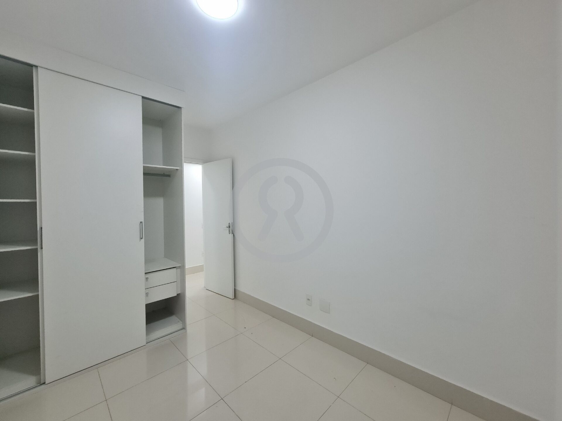 Apartamento à venda com 3 quartos, 90m² - Foto 27