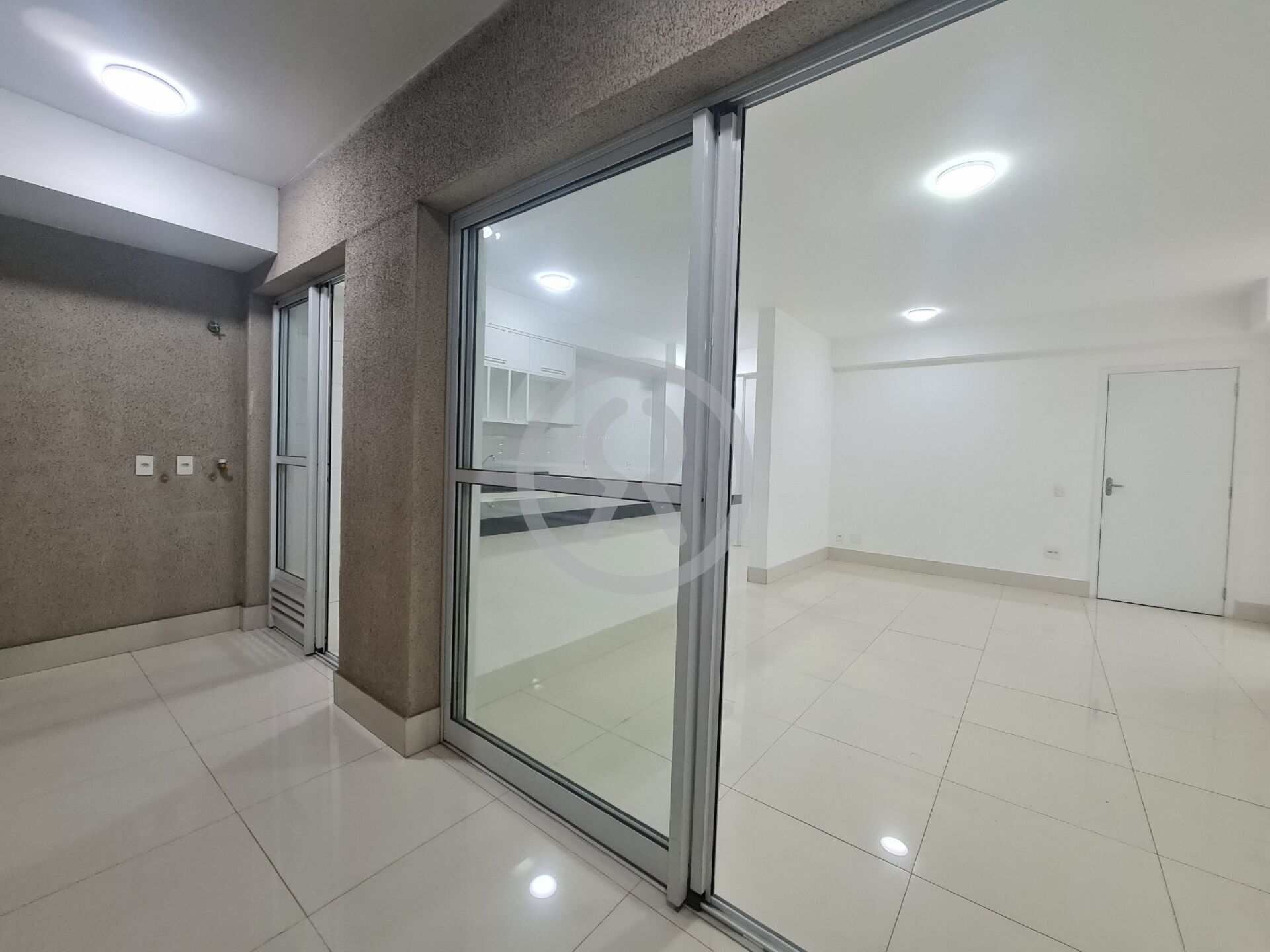 Apartamento à venda com 3 quartos, 90m² - Foto 21