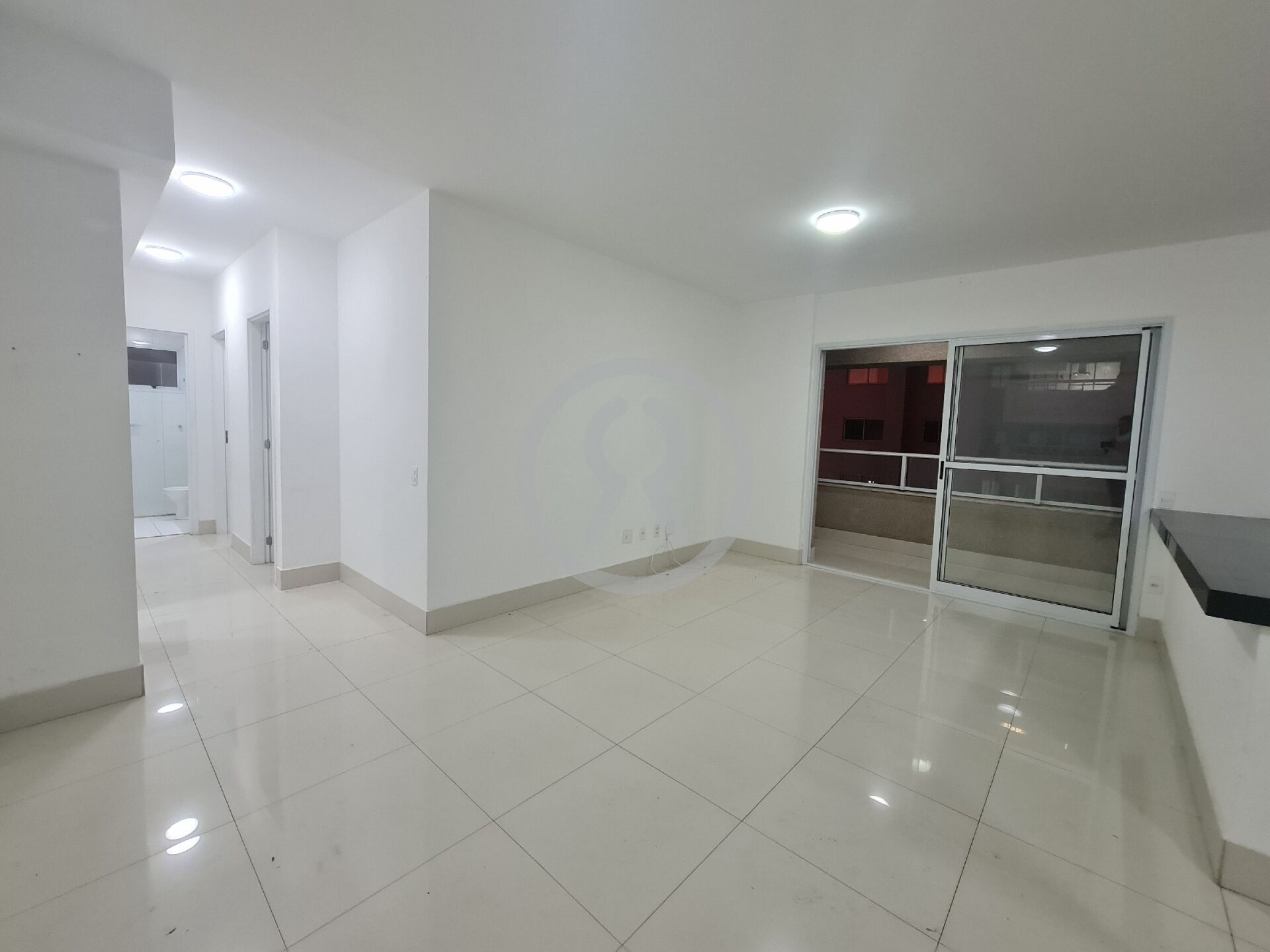 Apartamento à venda com 3 quartos, 90m² - Foto 3