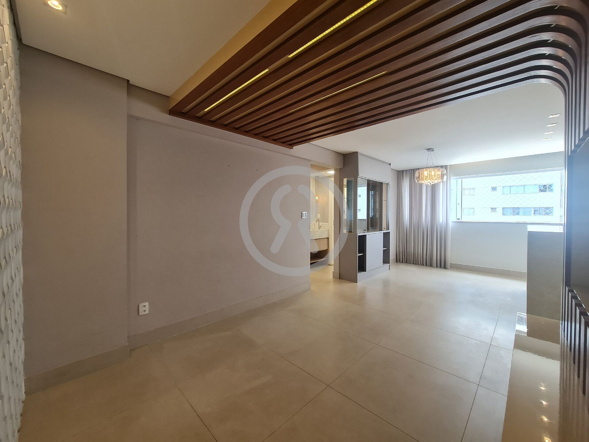 Apartamento à venda com 3 quartos, 75m² - Foto 4