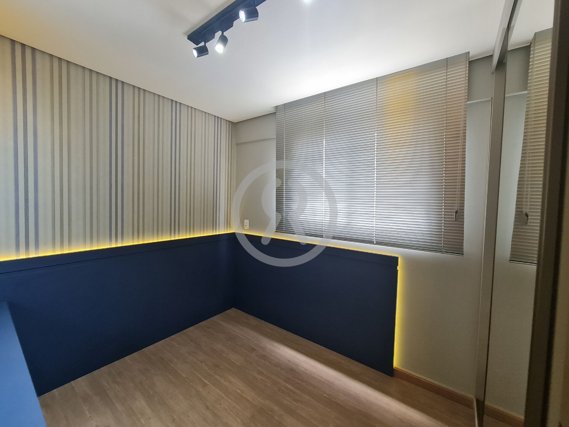 Apartamento à venda com 3 quartos, 75m² - Foto 30