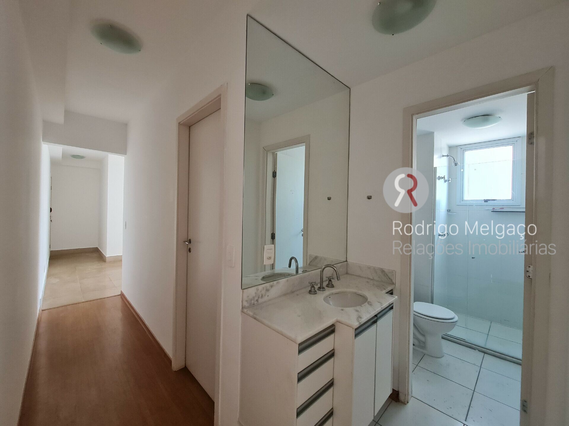 Apartamento para alugar com 2 quartos, 70m² - Foto 28