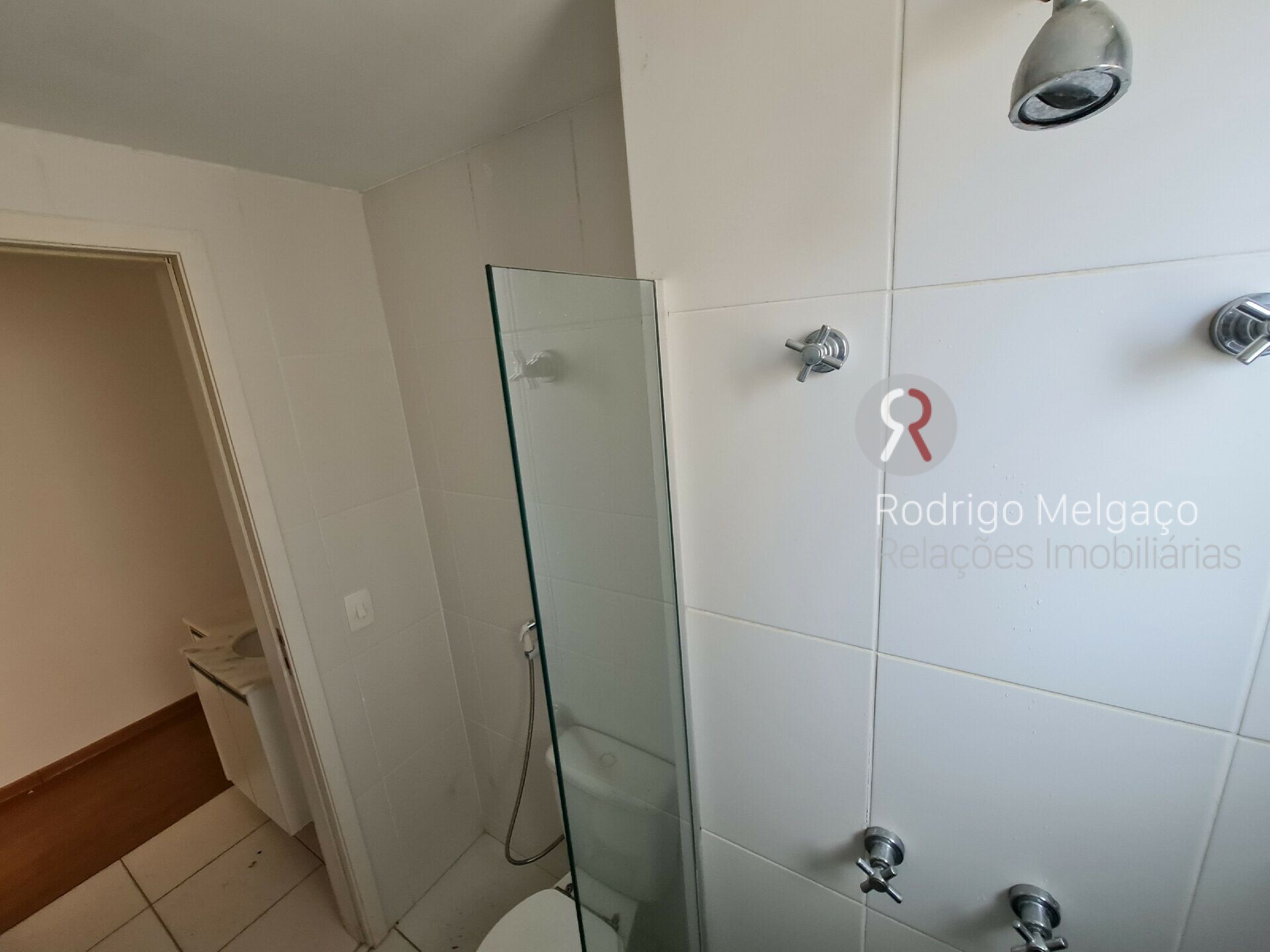 Apartamento para alugar com 2 quartos, 70m² - Foto 30