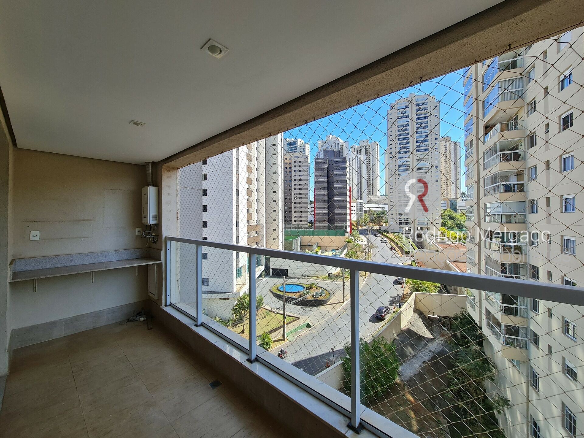 Apartamento para alugar com 2 quartos, 70m² - Foto 20