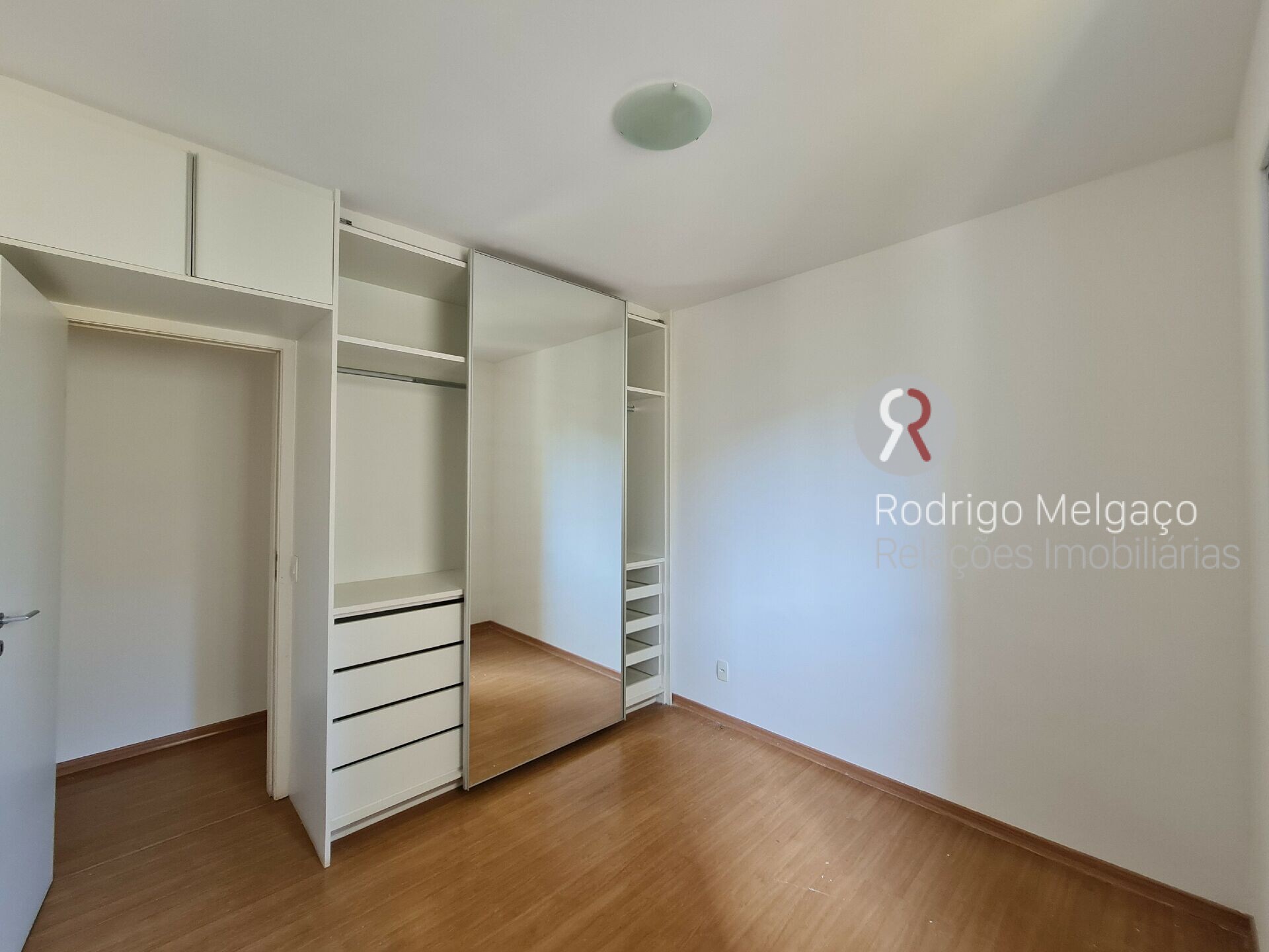 Apartamento para alugar com 2 quartos, 70m² - Foto 26