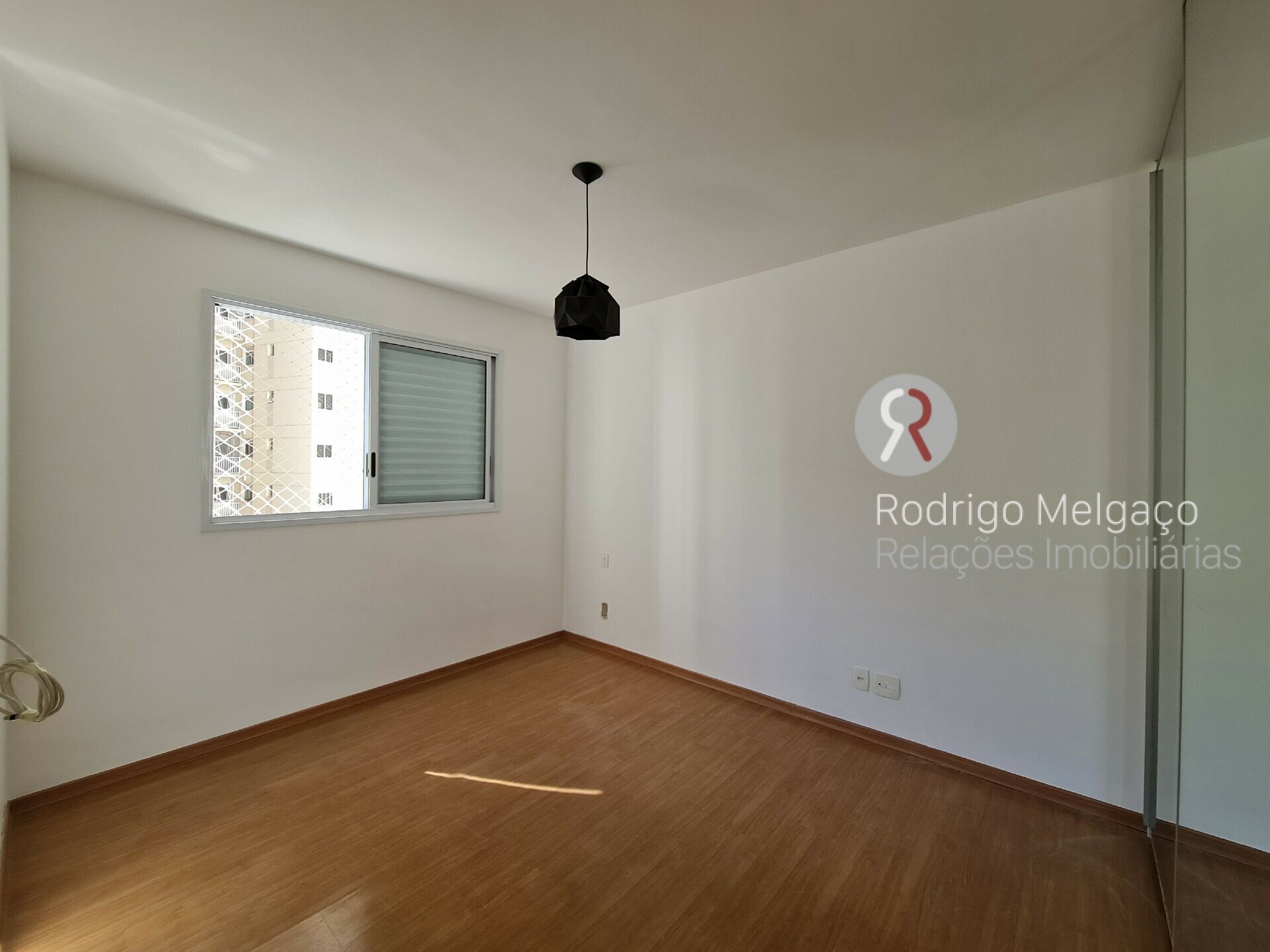 Apartamento para alugar com 2 quartos, 70m² - Foto 31