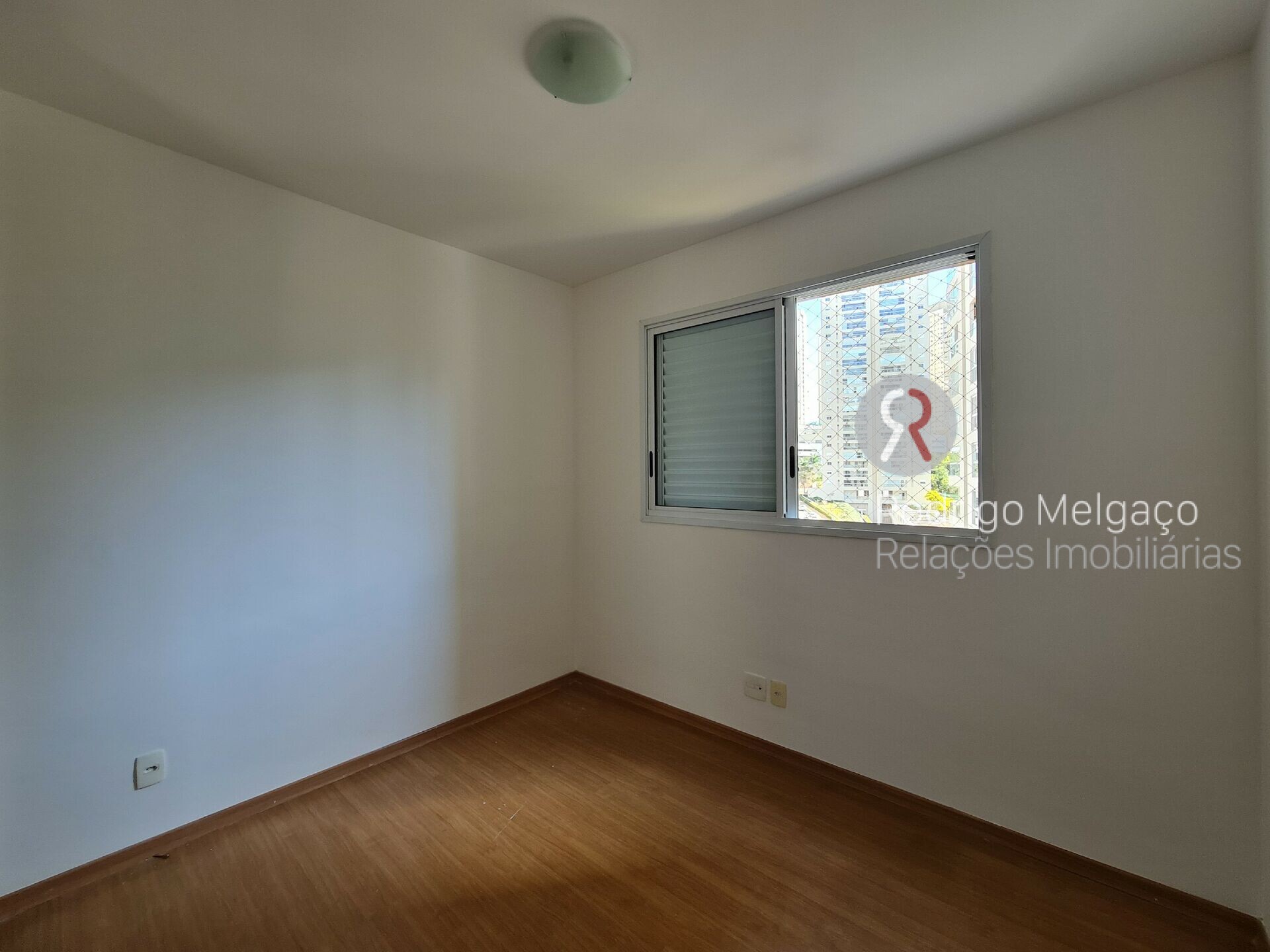 Apartamento para alugar com 2 quartos, 70m² - Foto 25