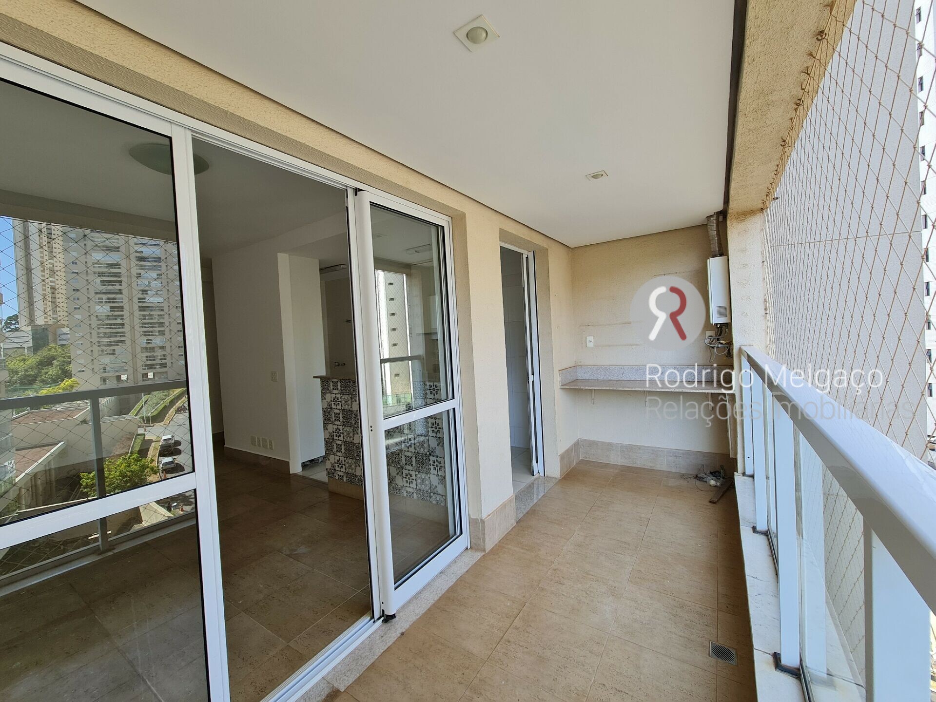 Apartamento para alugar com 2 quartos, 70m² - Foto 21