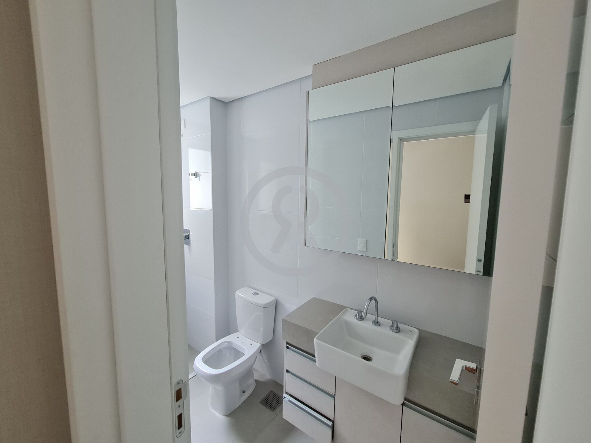 Apartamento à venda com 3 quartos, 116m² - Foto 18