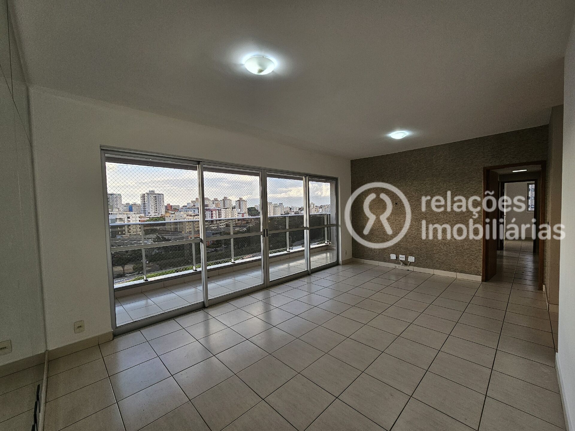 Apartamento à venda com 4 quartos, 120m² - Foto 3