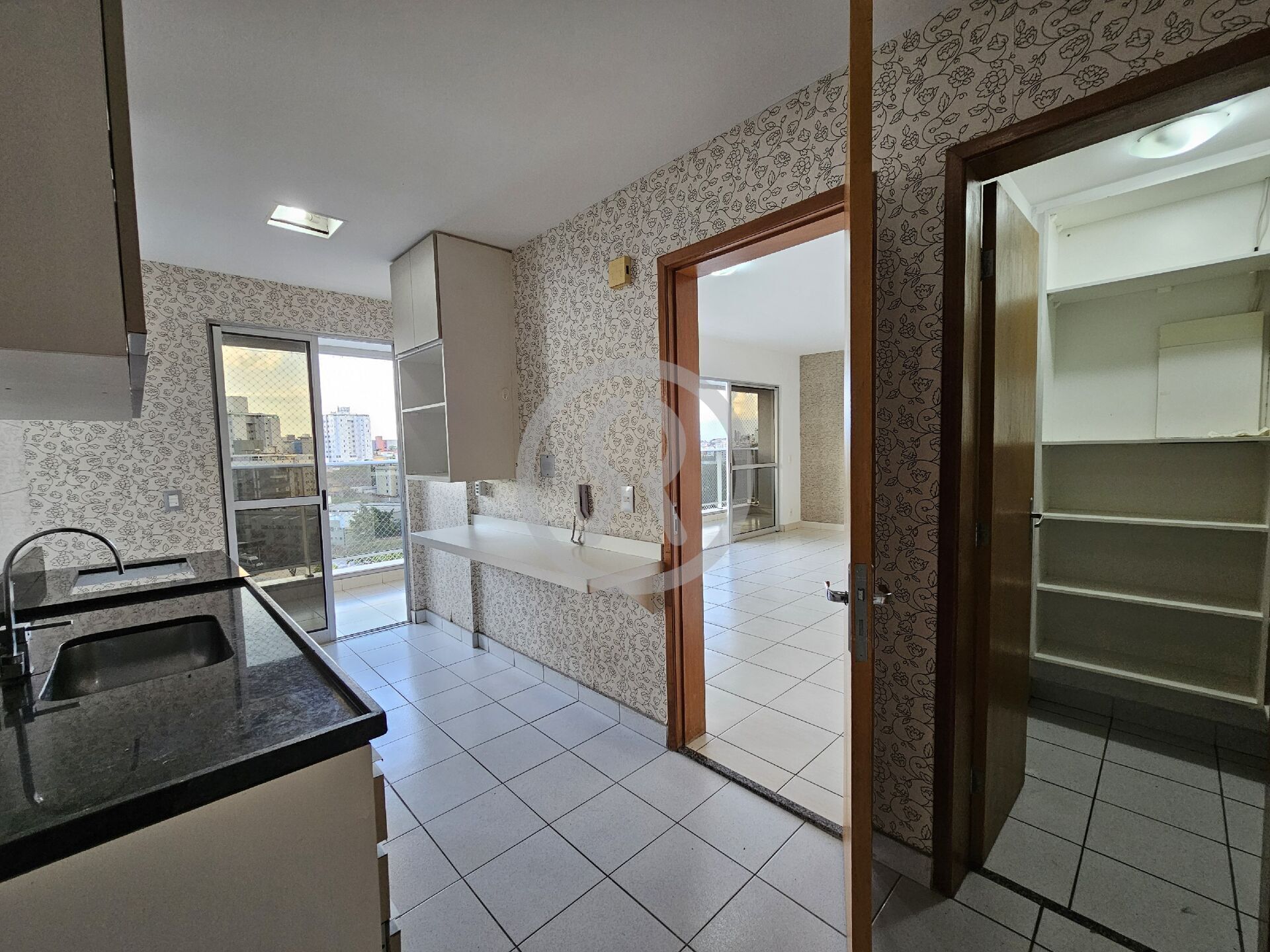 Apartamento à venda com 4 quartos, 120m² - Foto 15