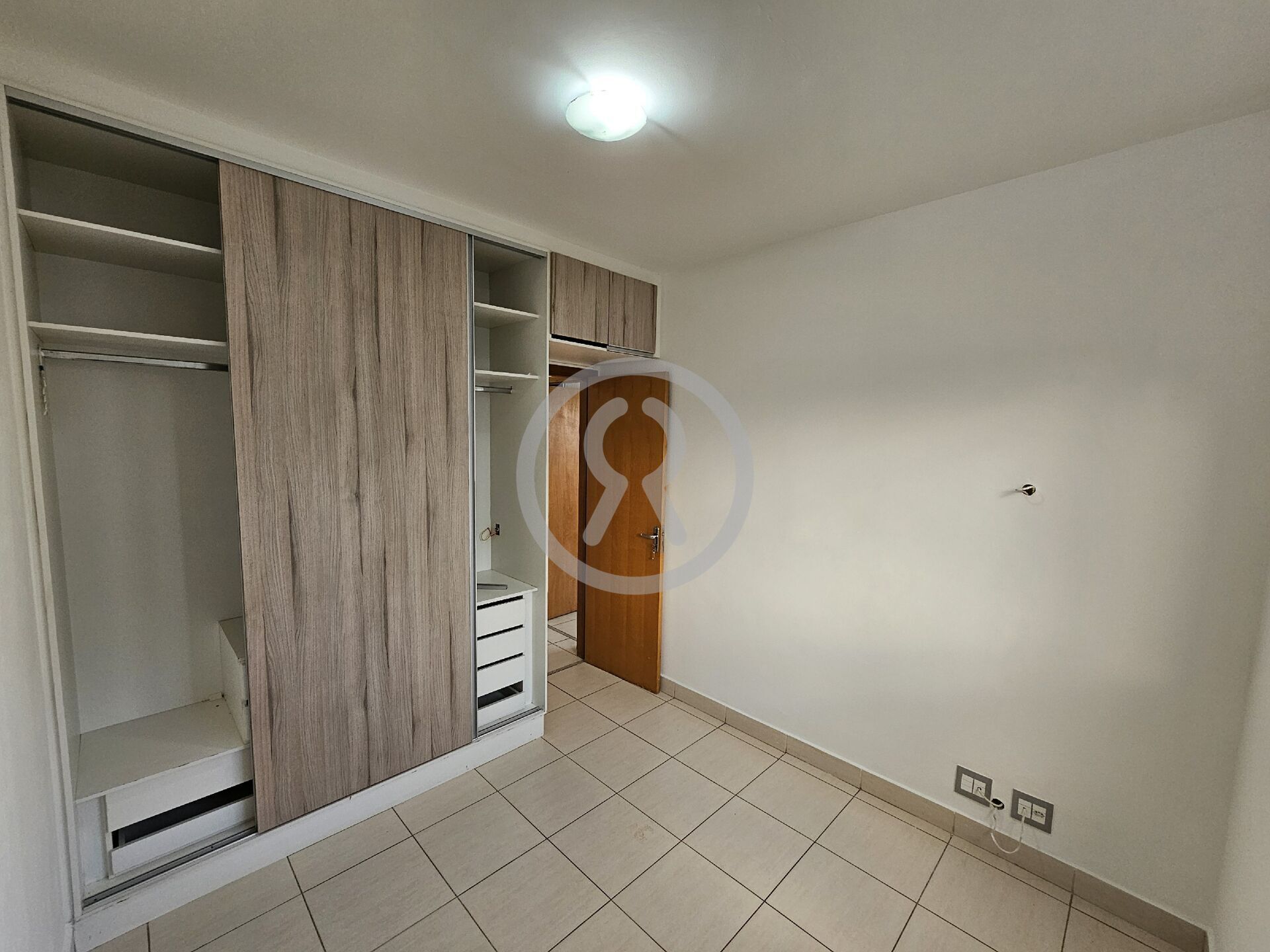 Apartamento à venda com 4 quartos, 120m² - Foto 31