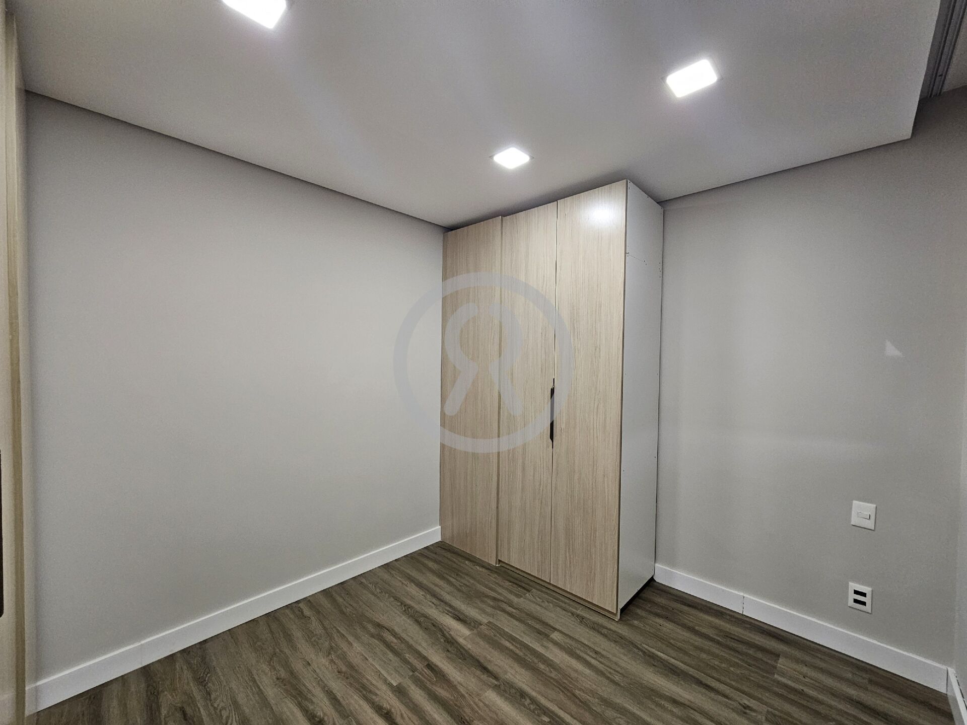 Apartamento para alugar com 3 quartos, 95m² - Foto 25