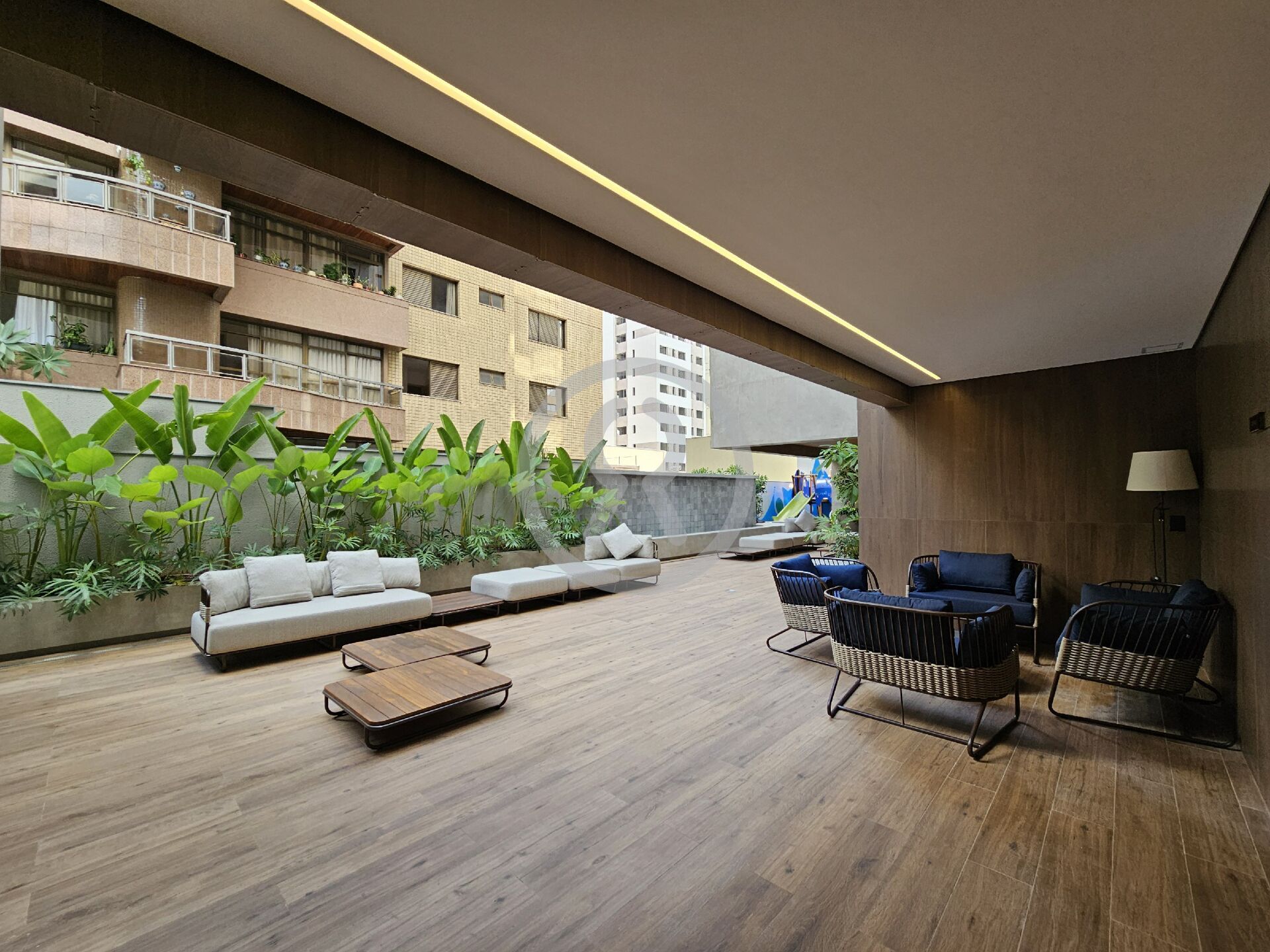Apartamento para alugar com 3 quartos, 95m² - Foto 42