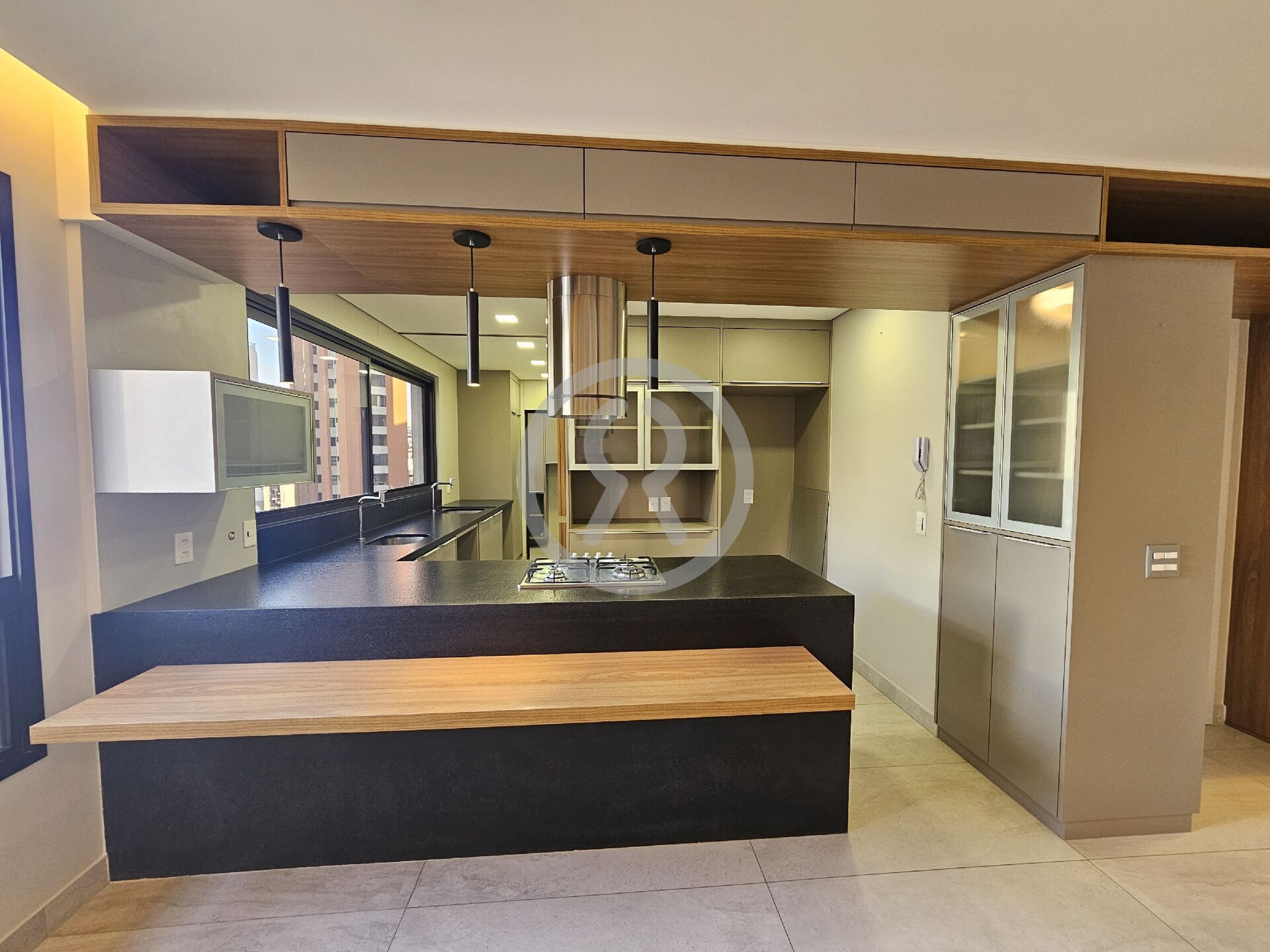 Apartamento para alugar com 3 quartos, 95m² - Foto 7