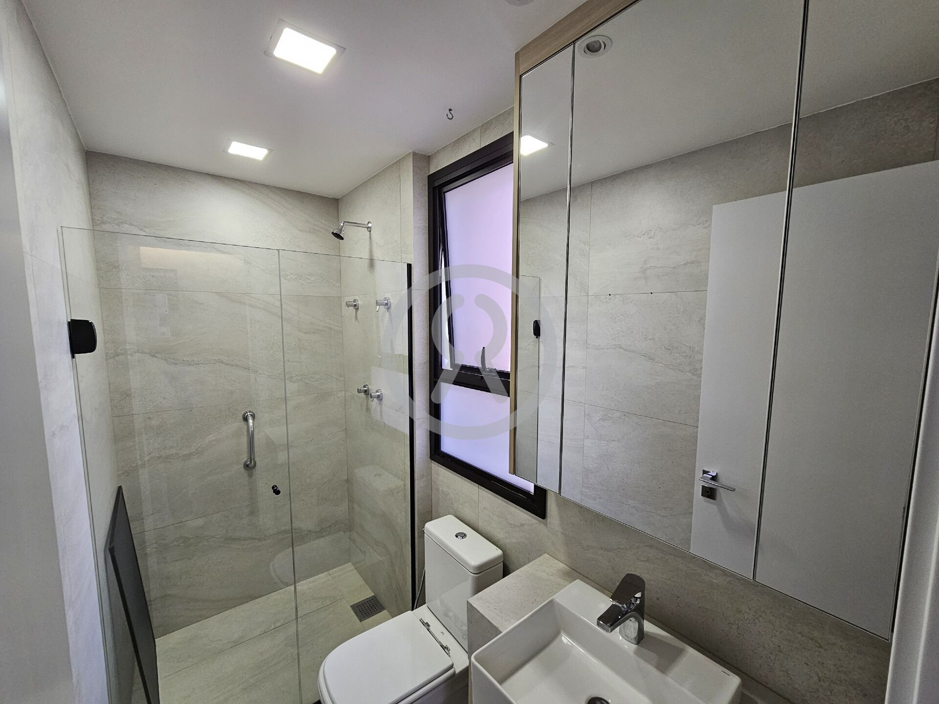 Apartamento para alugar com 3 quartos, 95m² - Foto 31