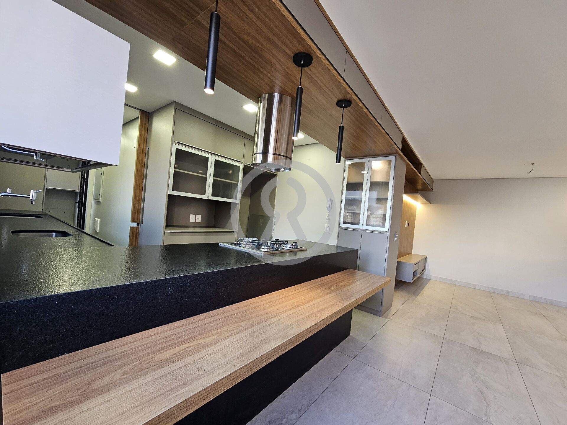 Apartamento para alugar com 3 quartos, 95m² - Foto 8