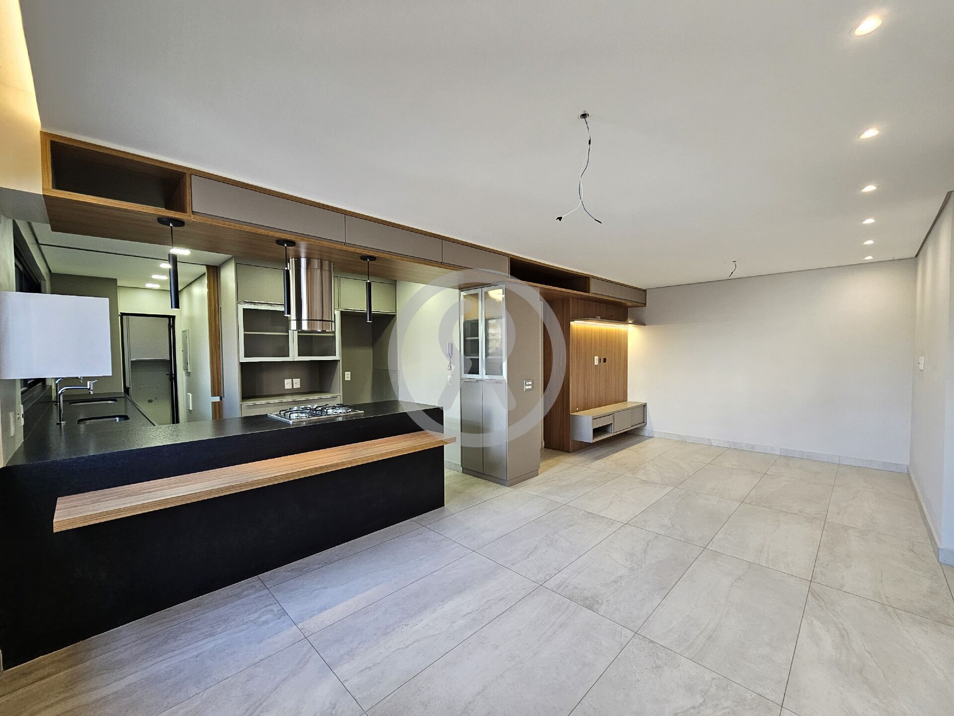 Apartamento para alugar com 3 quartos, 95m² - Foto 6