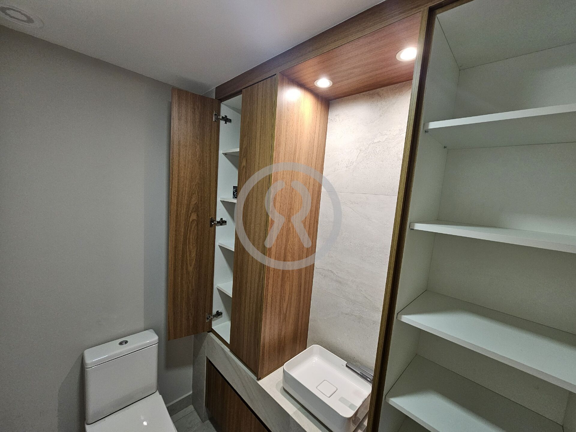 Apartamento para alugar com 3 quartos, 95m² - Foto 21
