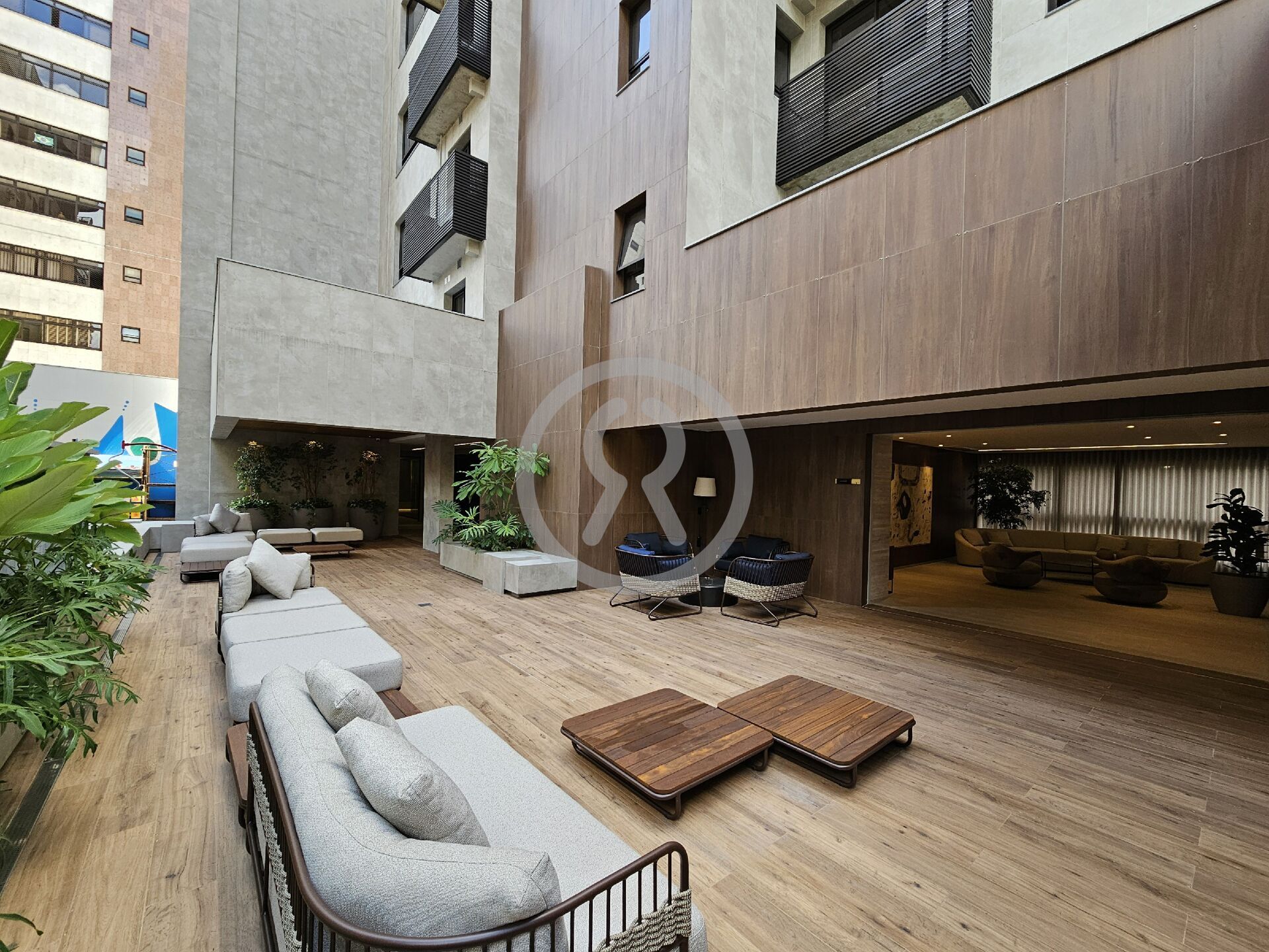 Apartamento para alugar com 3 quartos, 95m² - Foto 43