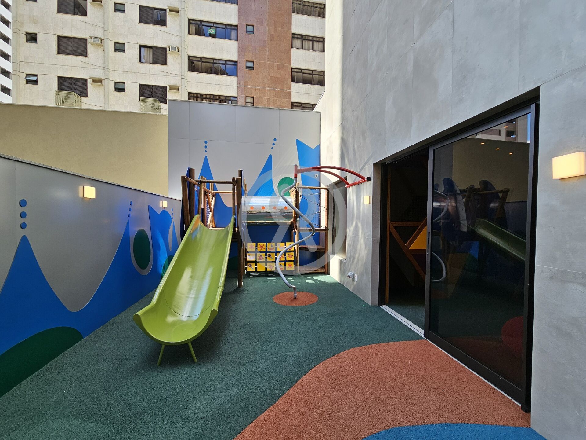 Apartamento para alugar com 3 quartos, 95m² - Foto 47