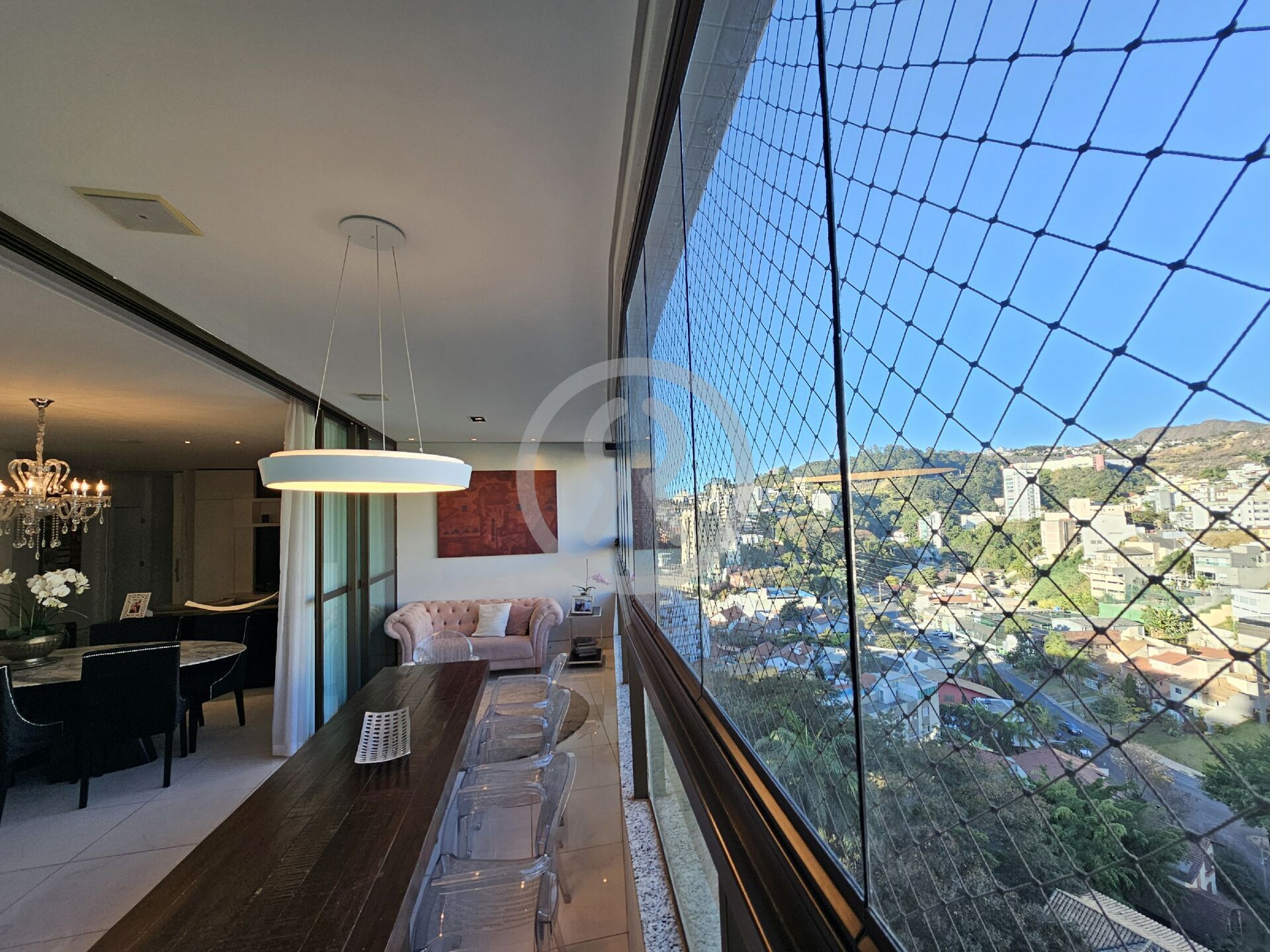 Apartamento à venda com 4 quartos, 215m² - Foto 13