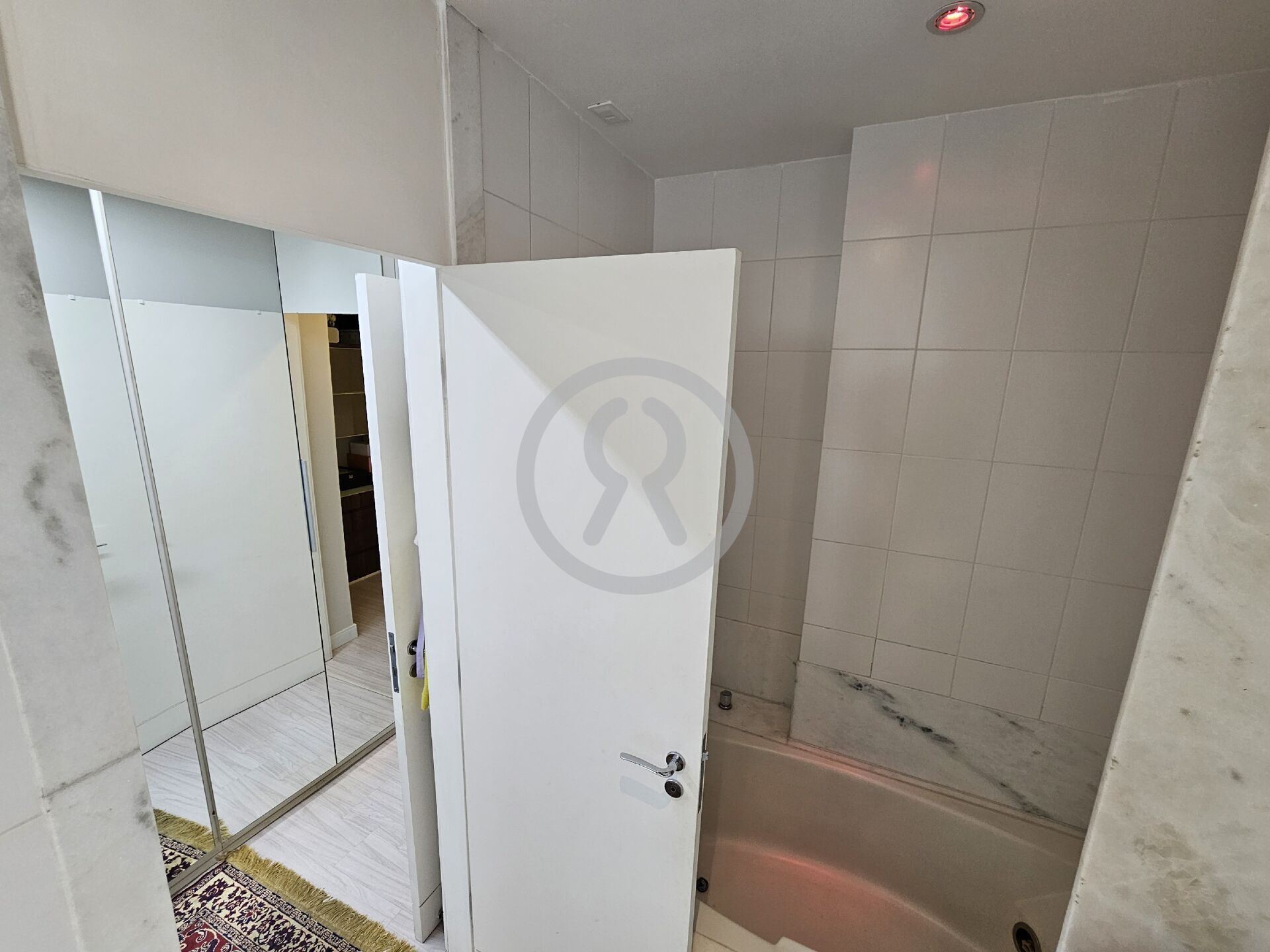 Apartamento à venda com 4 quartos, 215m² - Foto 37