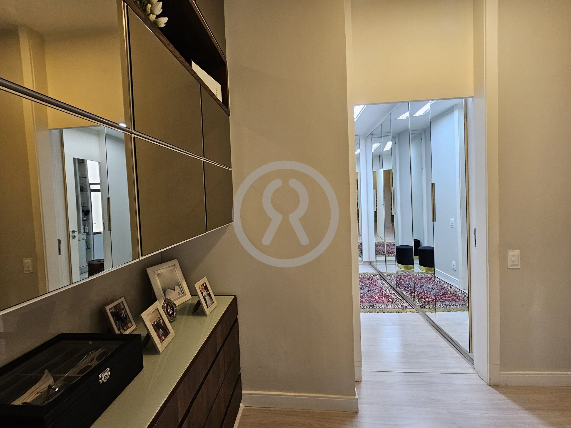 Apartamento à venda com 4 quartos, 215m² - Foto 34