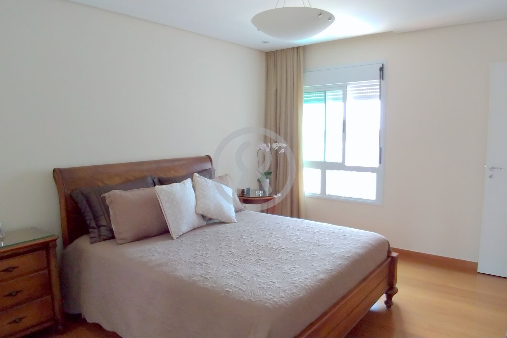 Apartamento à venda com 4 quartos, 204m² - Foto 11