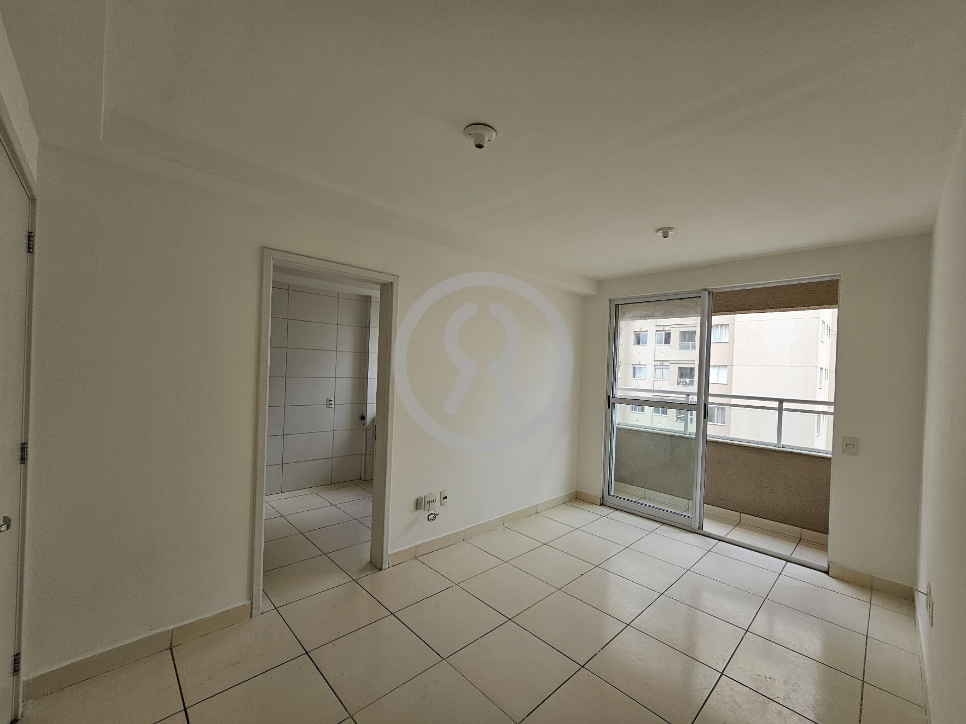 Apartamento à venda com 2 quartos, 58m² - Foto 1