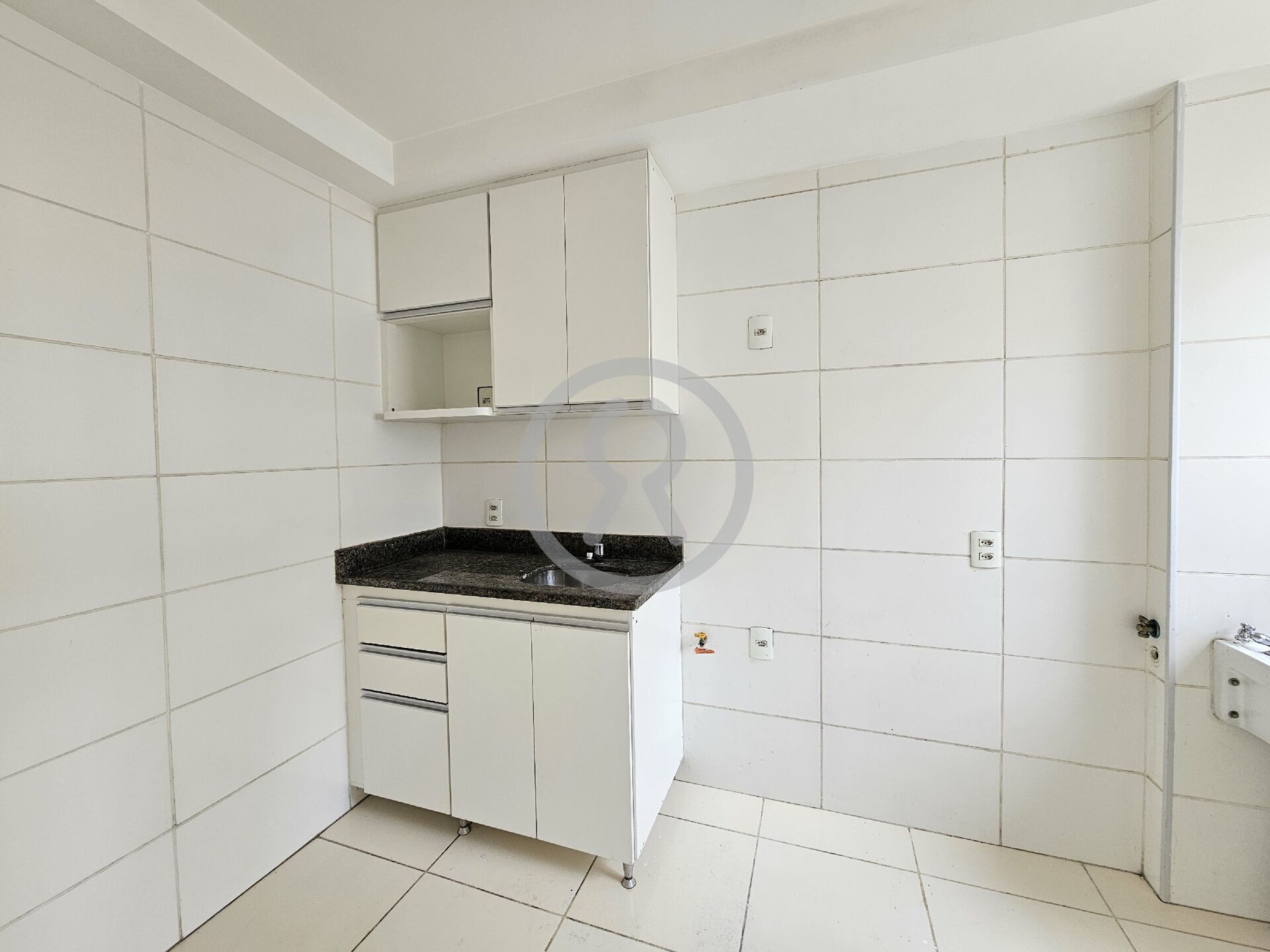 Apartamento à venda com 2 quartos, 58m² - Foto 12