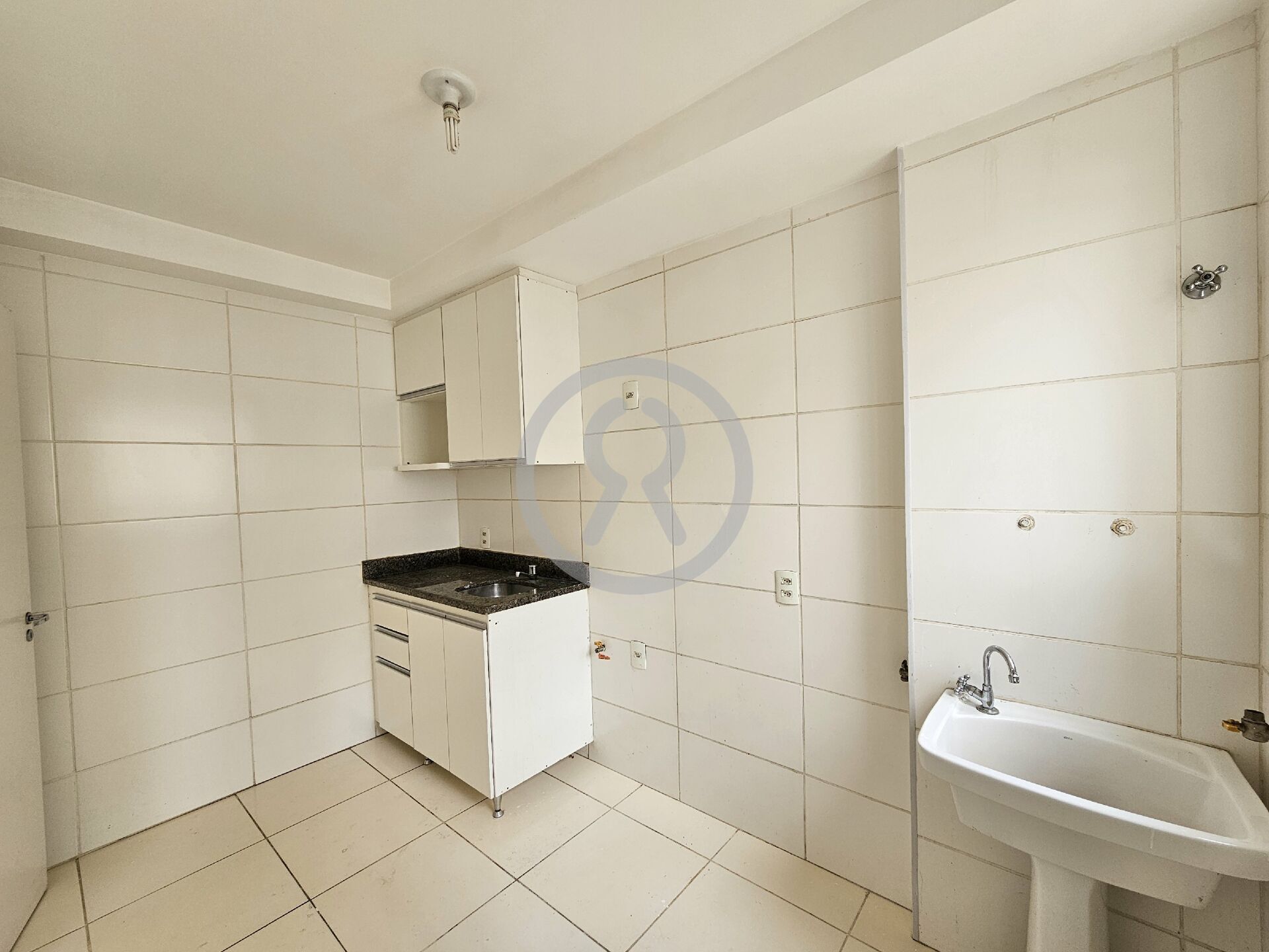 Apartamento à venda com 2 quartos, 58m² - Foto 13