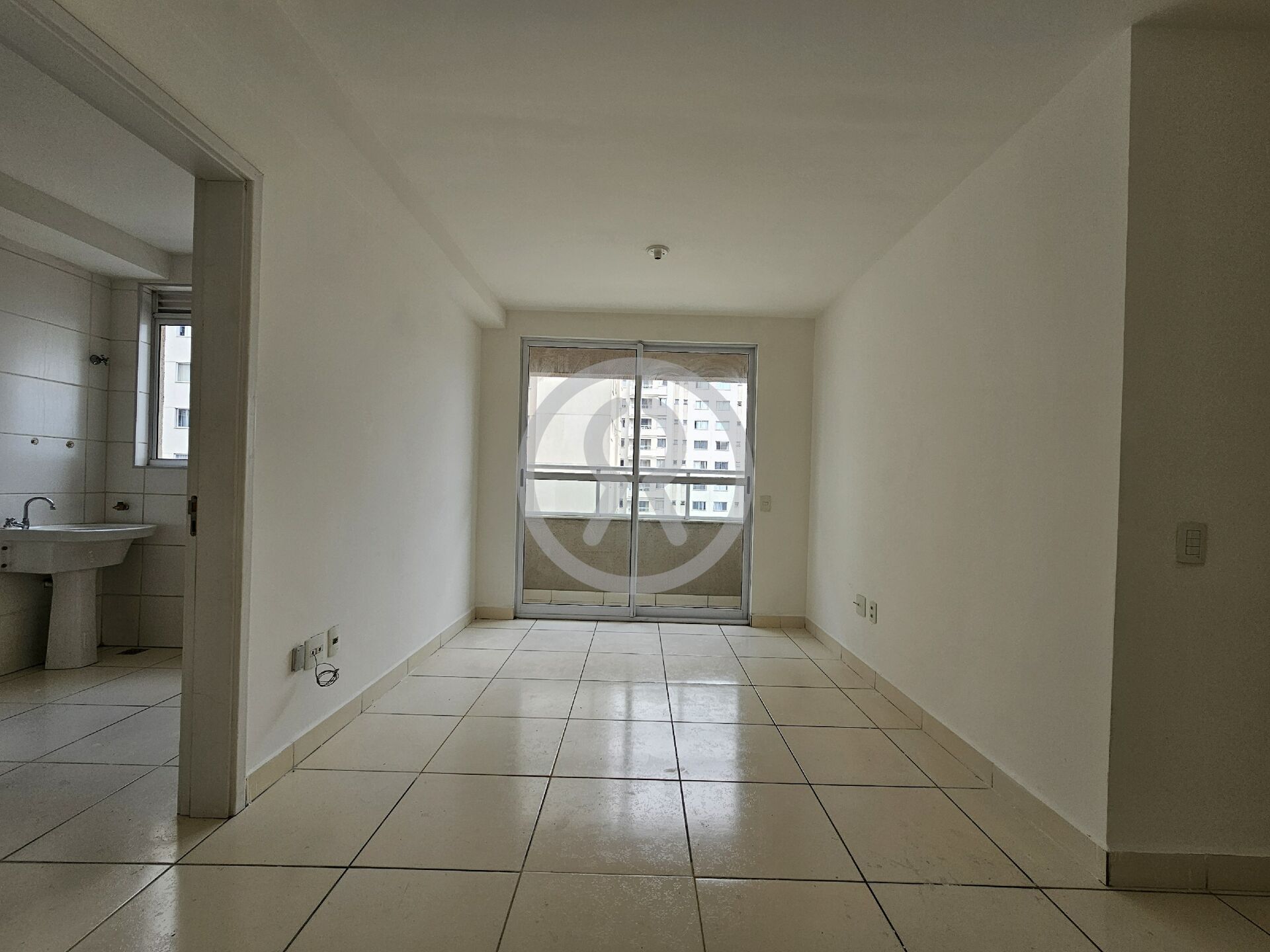 Apartamento à venda com 2 quartos, 58m² - Foto 4